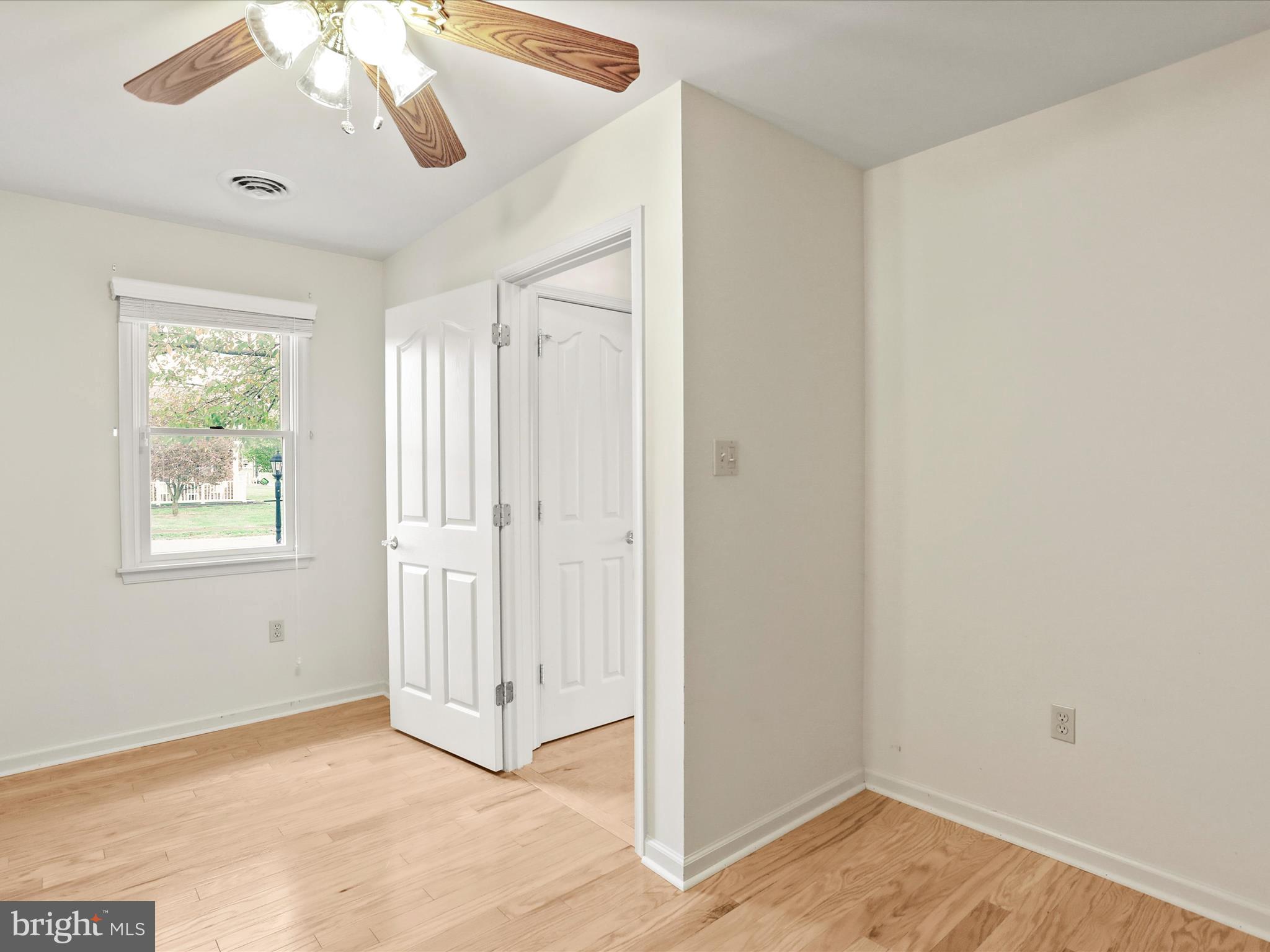 SOUTH POINTE - Residential