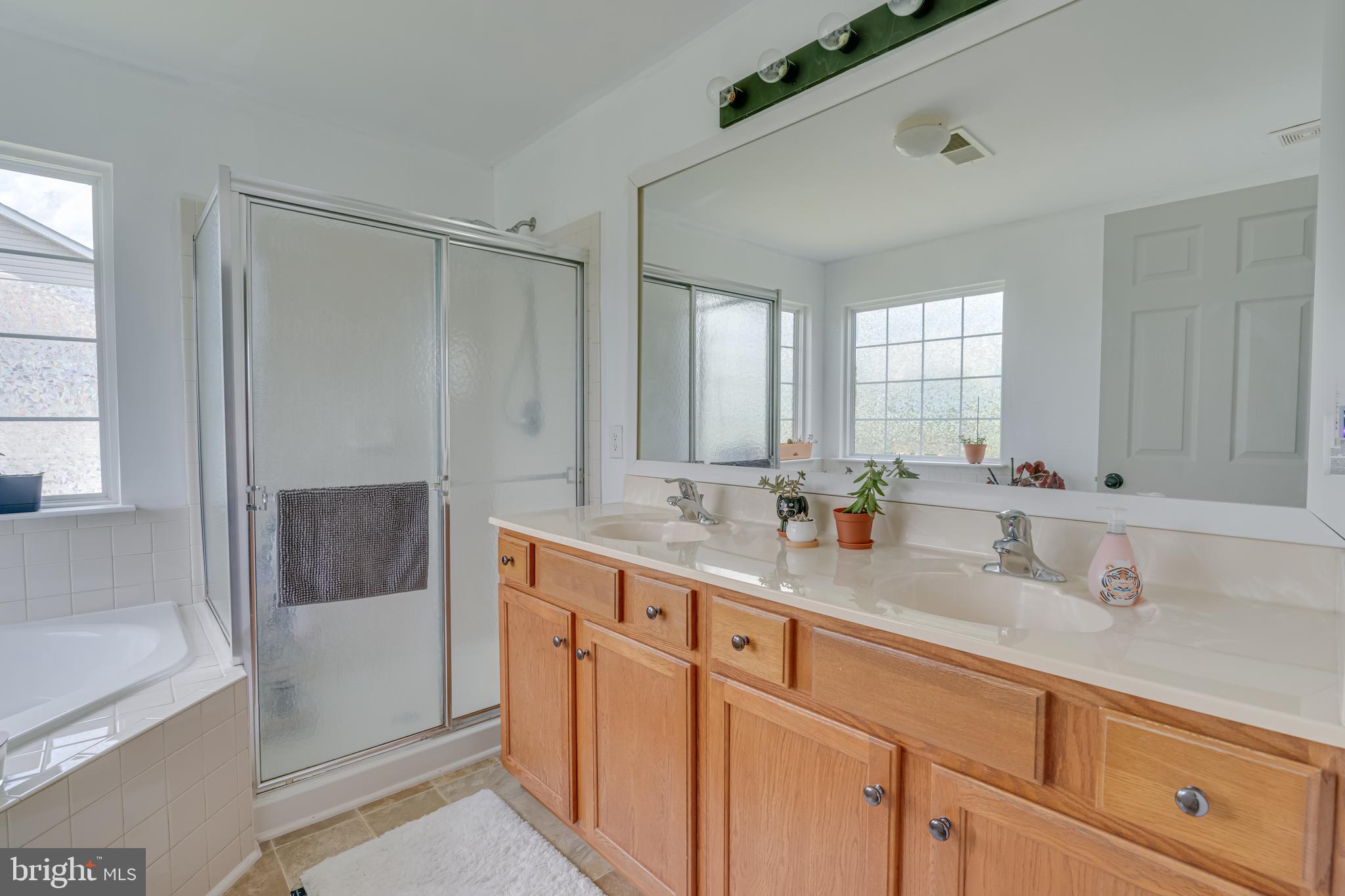 LEE'S RIDGE - Residential