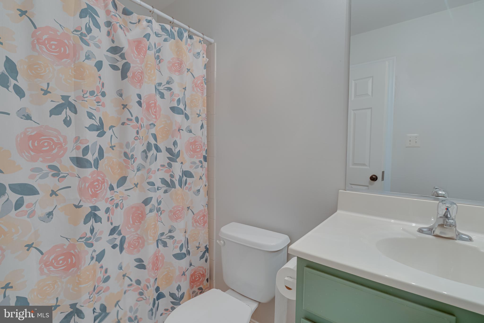 LEE'S RIDGE - Residential