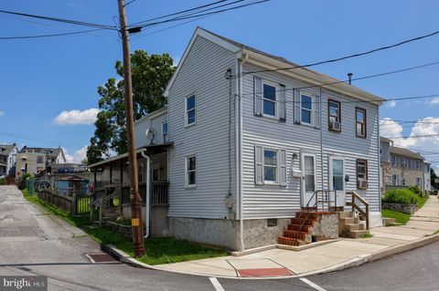 Photo of 521 Concord Lane, COLUMBIA, PA 17512 (MLS # PALA2072054)