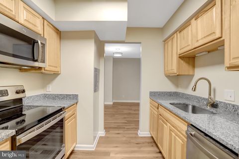3800 FAIRFAX DRIVE 612 ARLINGTON VA 22203