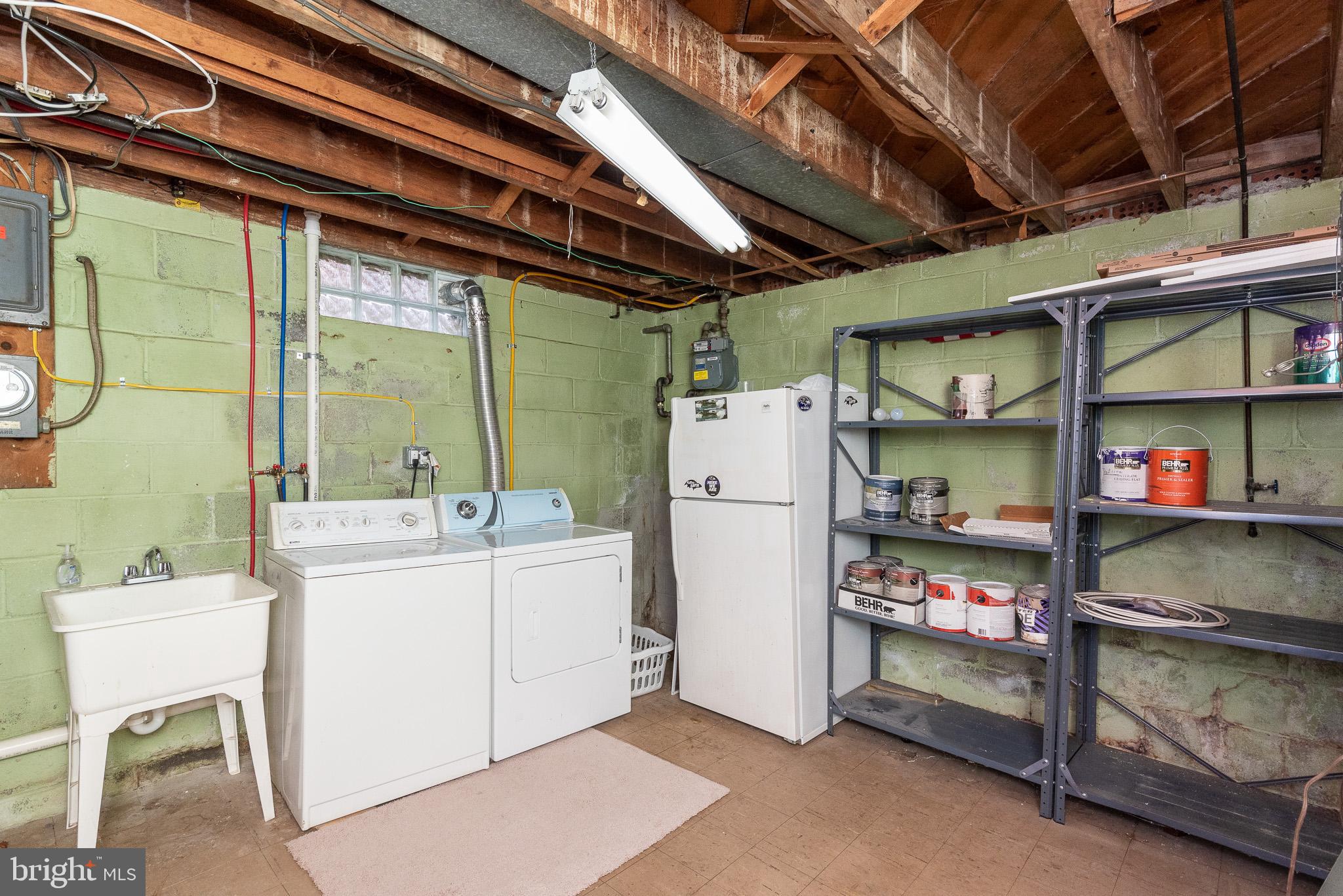 RIDGE GROVE - Residential