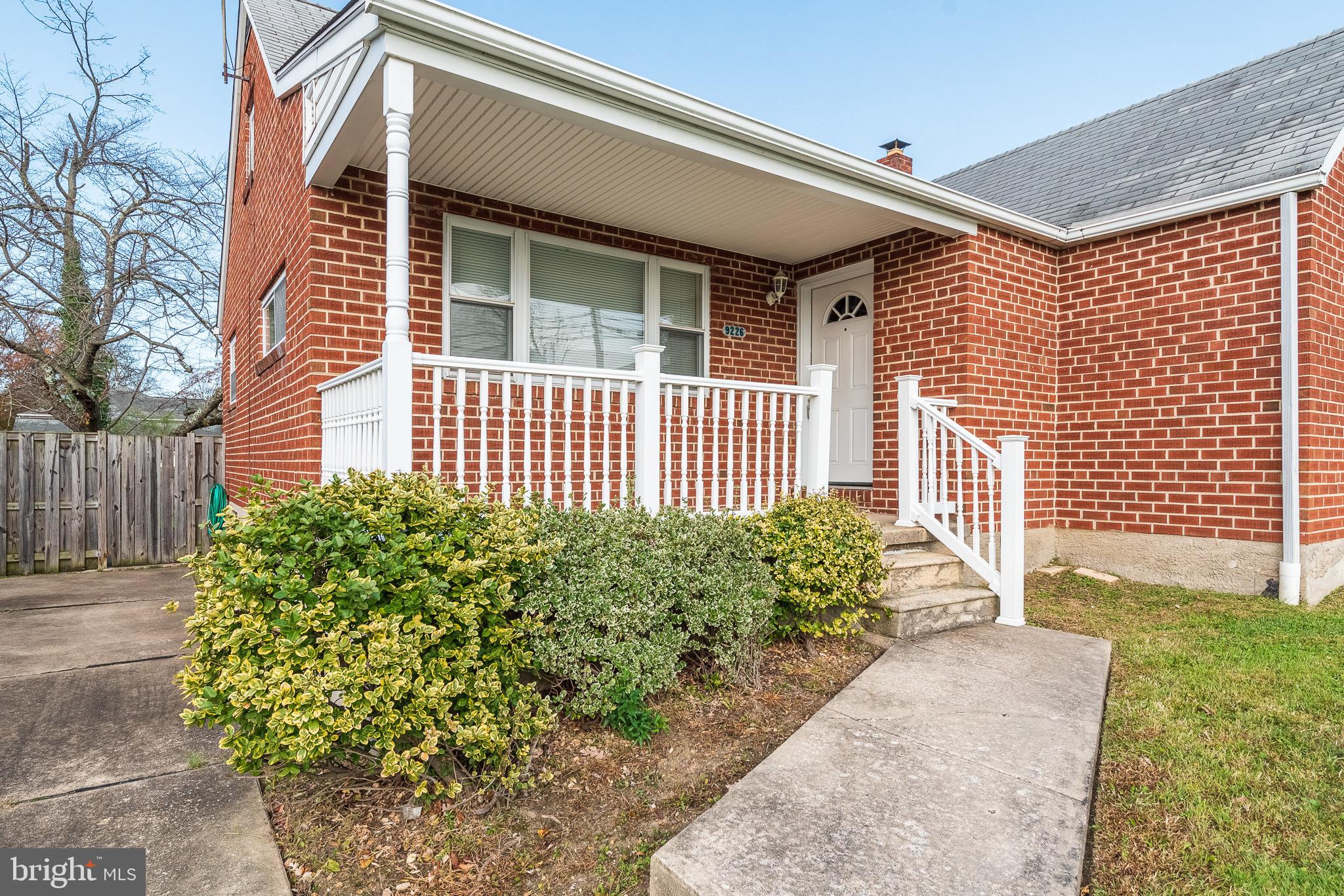 RIDGE GROVE - Residential