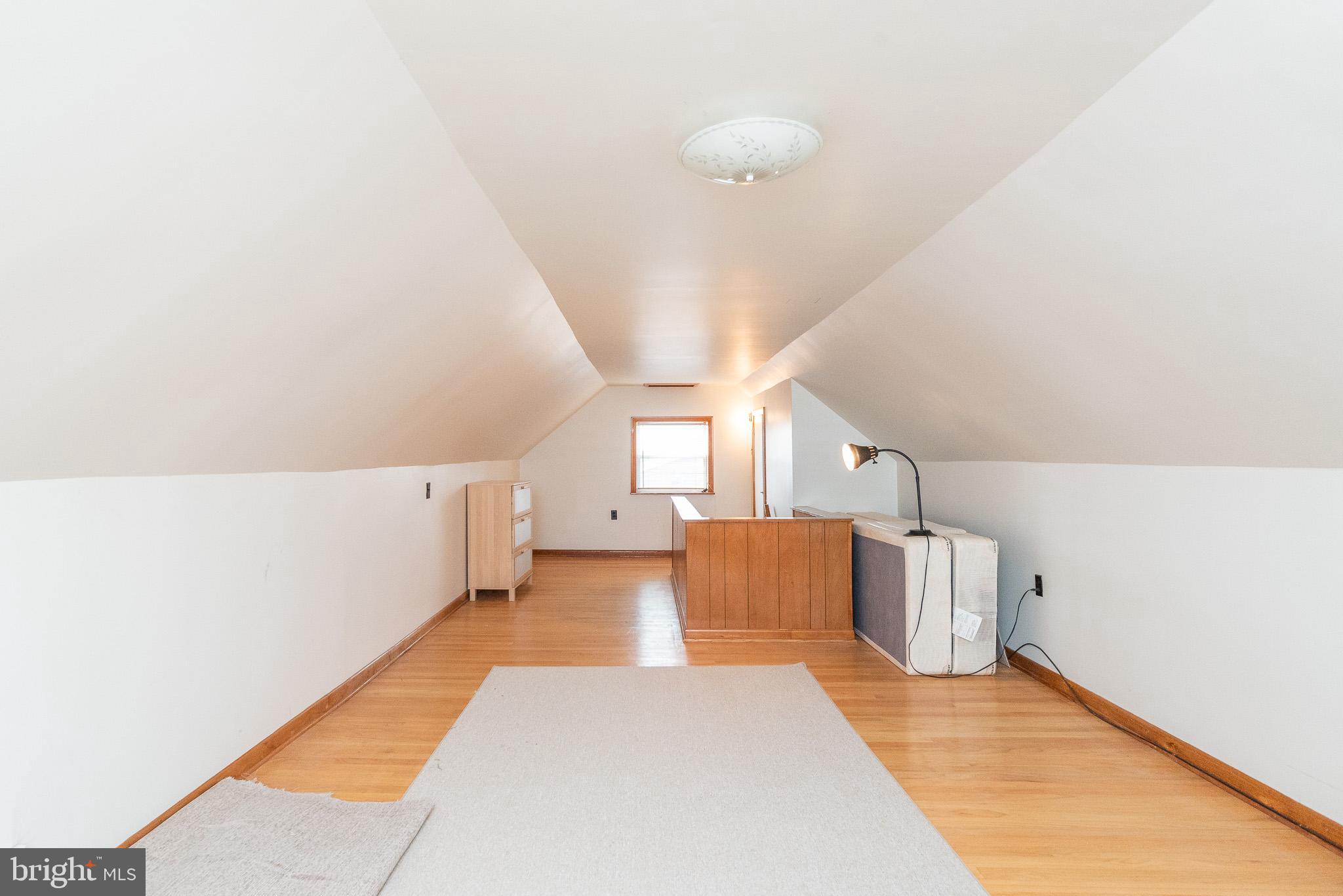 RIDGE GROVE - Residential