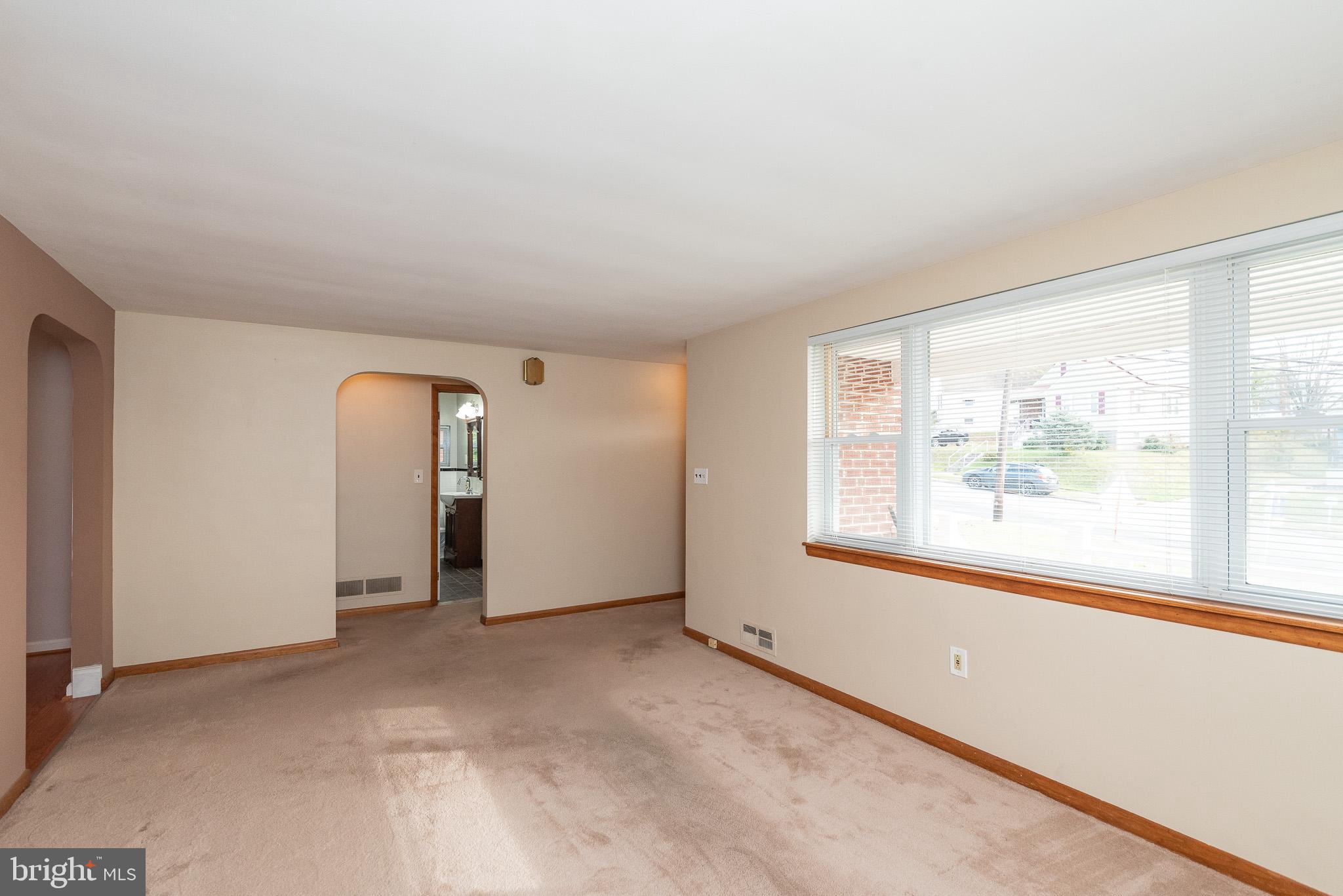 RIDGE GROVE - Residential