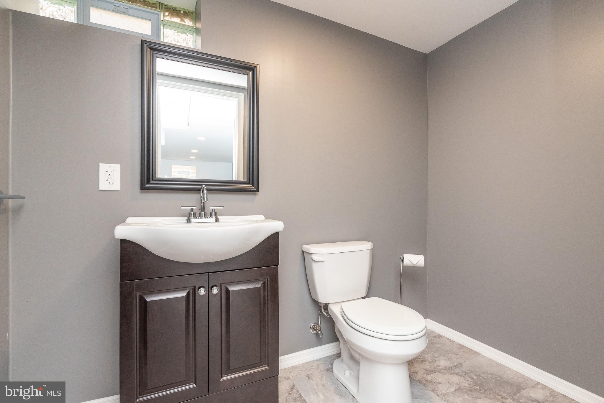 RIDGE GROVE - Residential