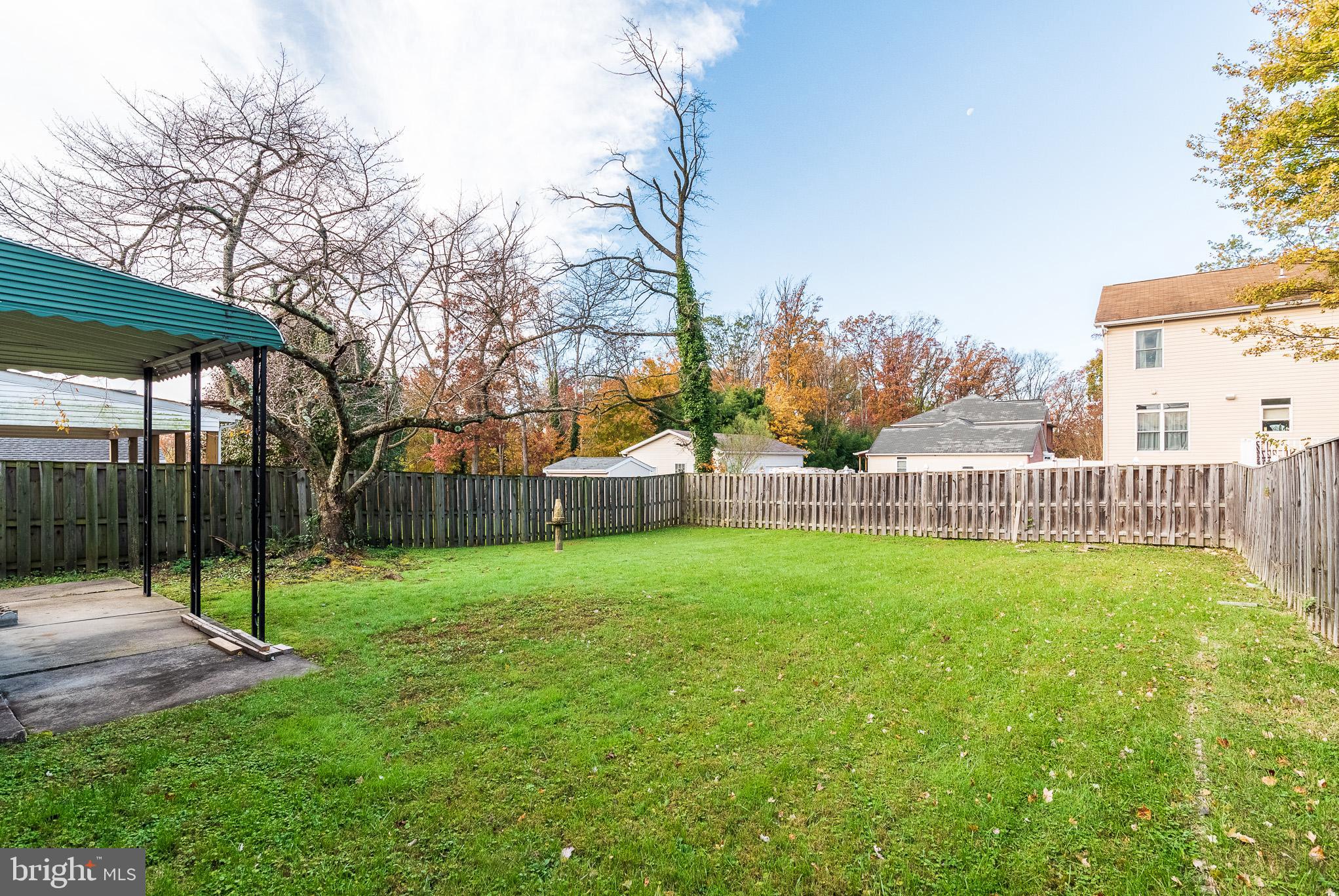 RIDGE GROVE - Residential