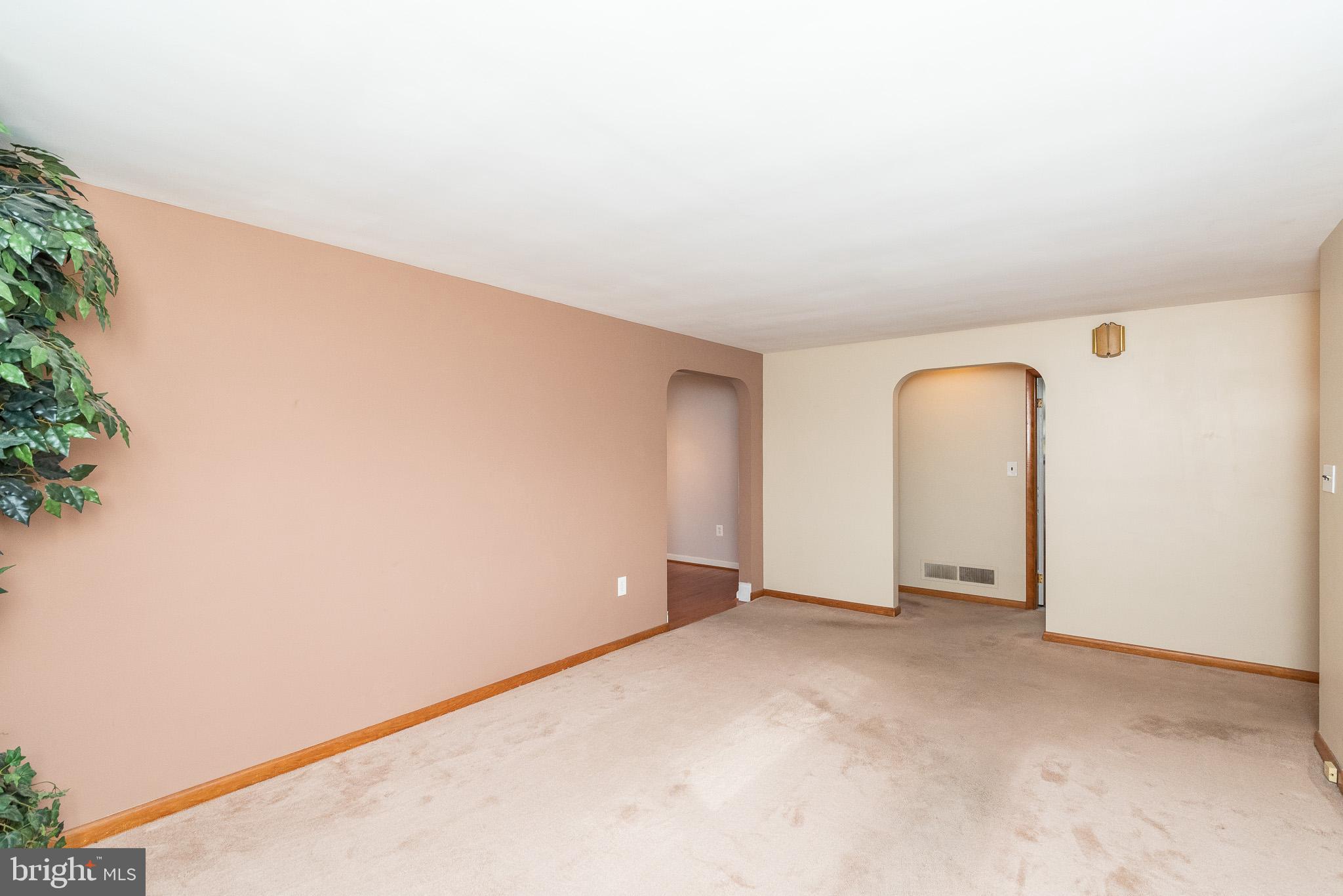 RIDGE GROVE - Residential