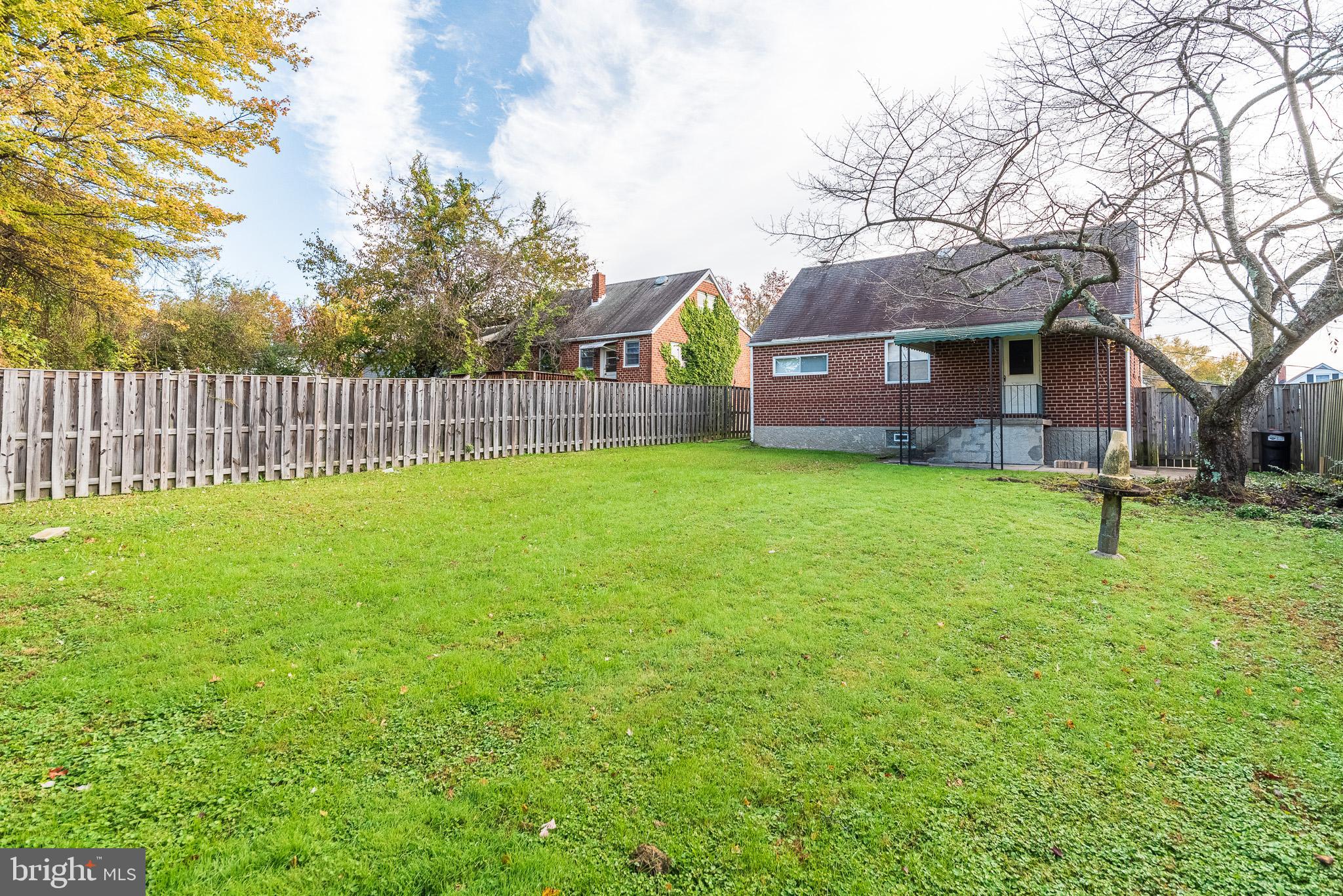 RIDGE GROVE - Residential