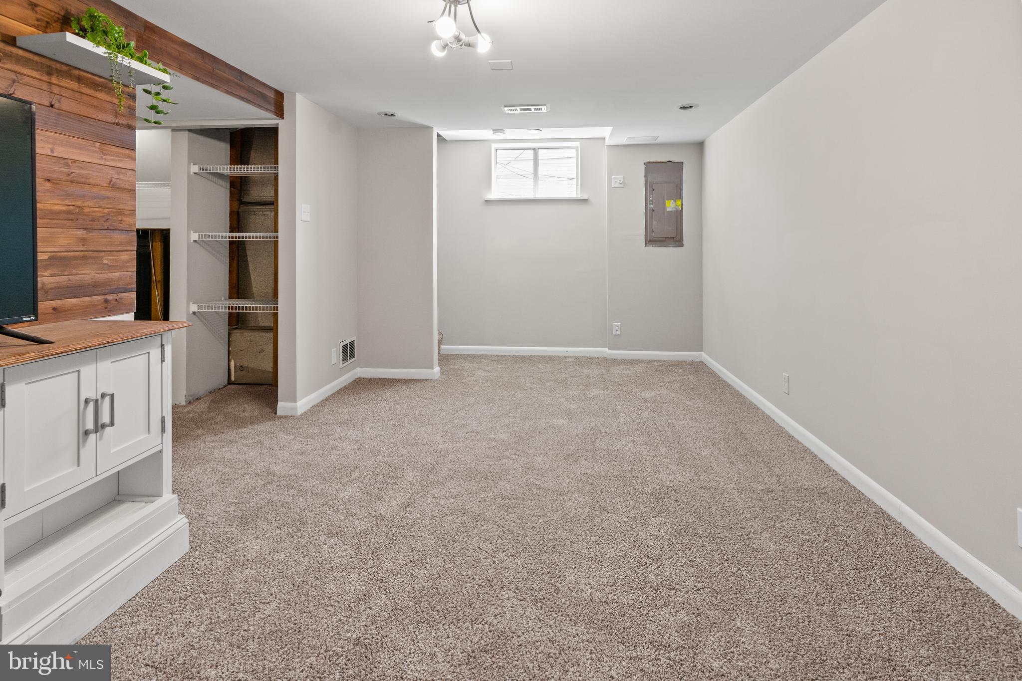 TURF VALLEY - Residential