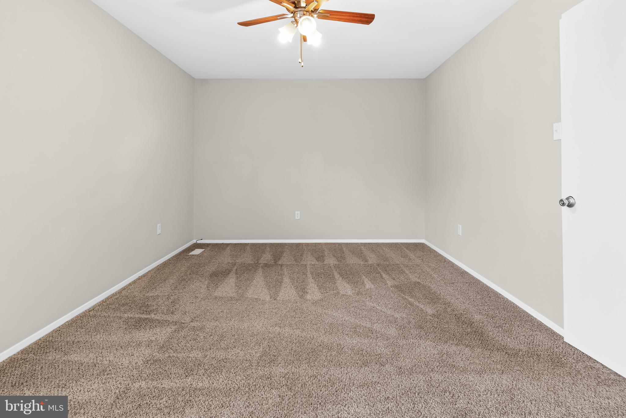 TURF VALLEY - Residential