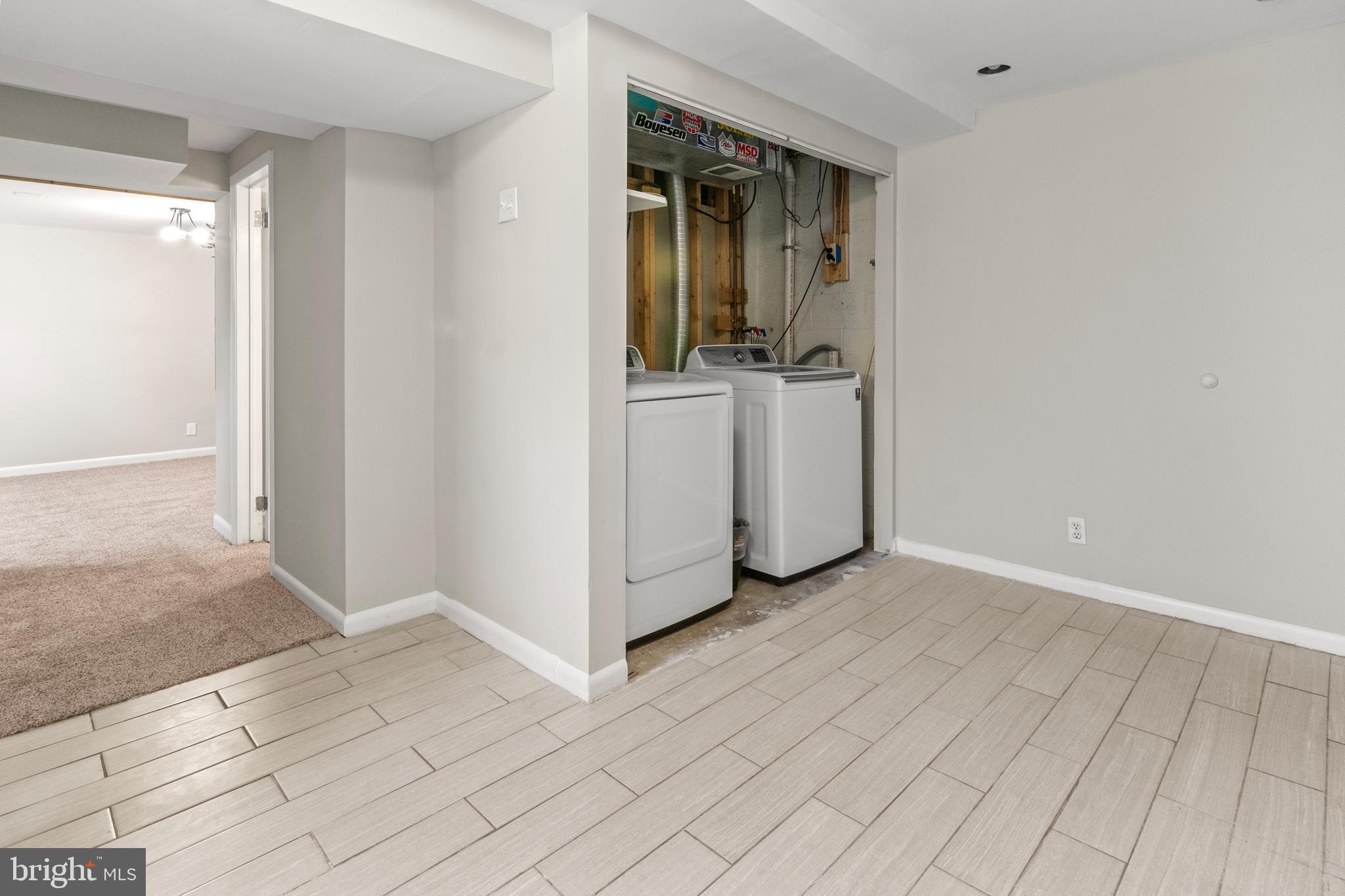 TURF VALLEY - Residential