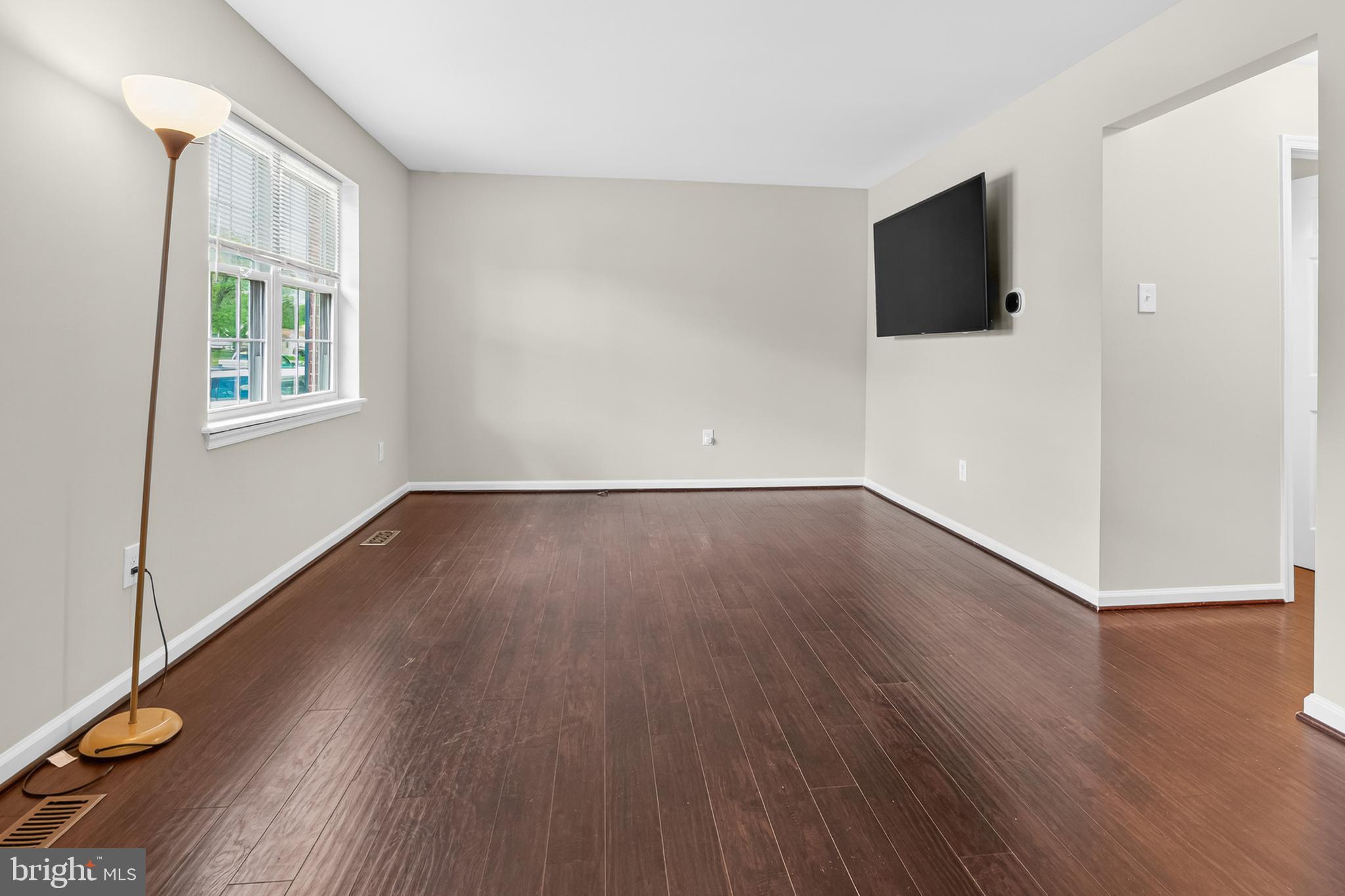 TURF VALLEY - Residential
