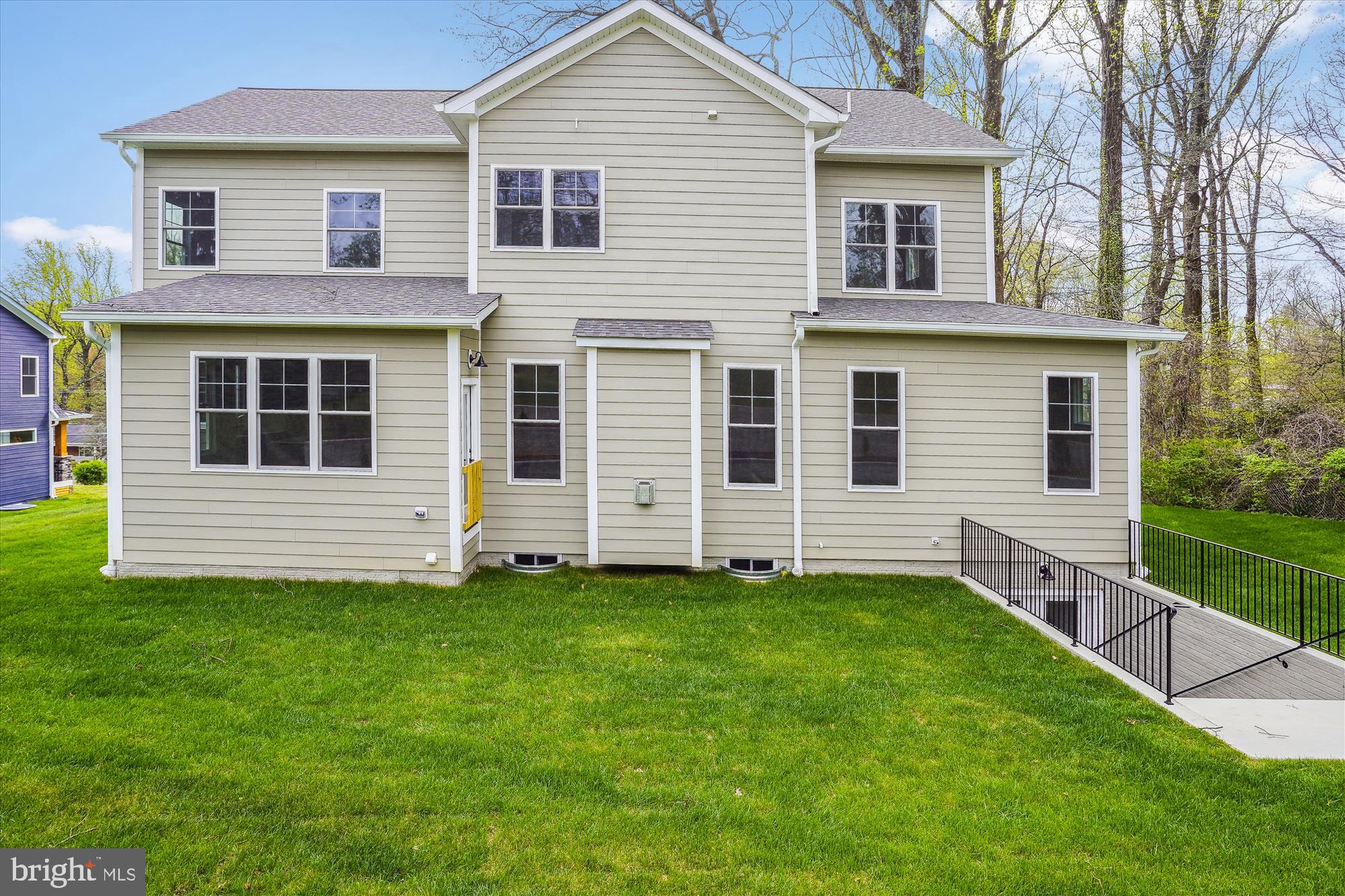 SLEEPY HOLLOW - Residential