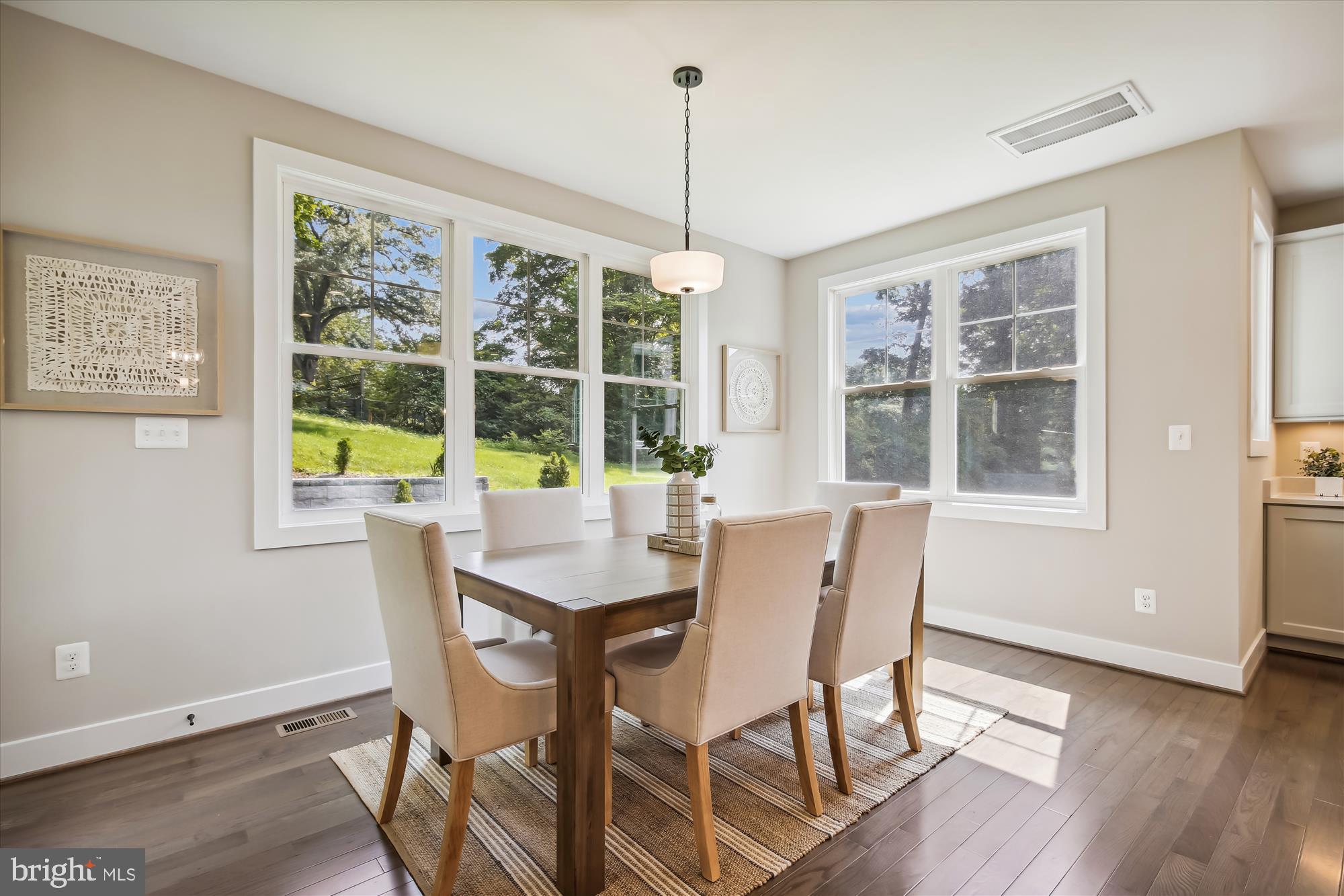 SLEEPY HOLLOW - Residential