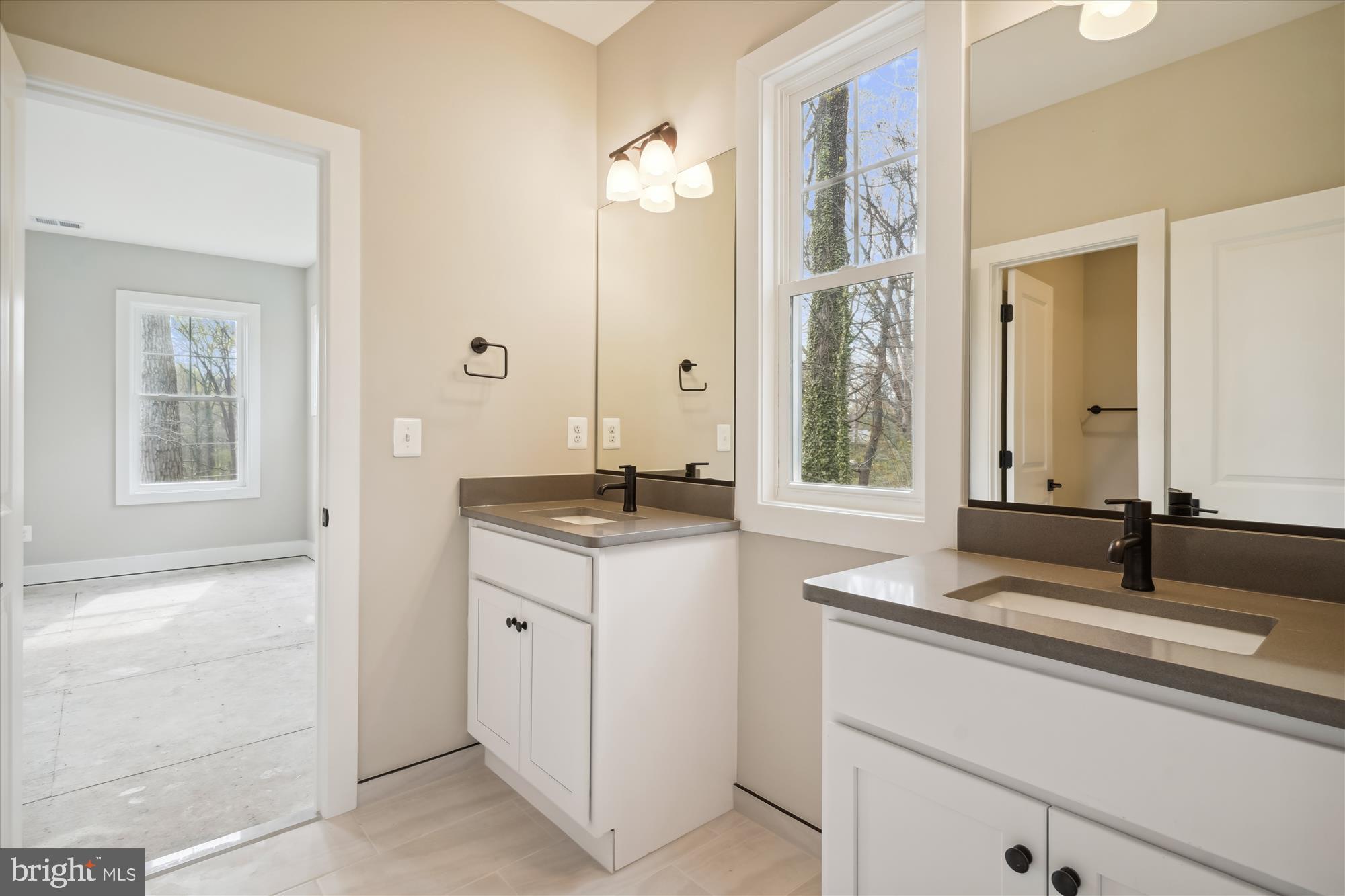 SLEEPY HOLLOW - Residential