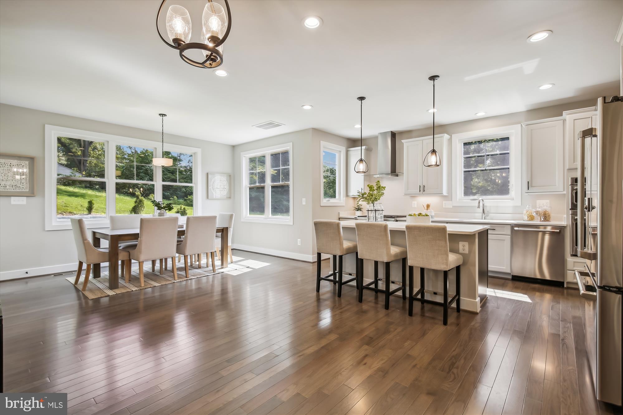 SLEEPY HOLLOW - Residential