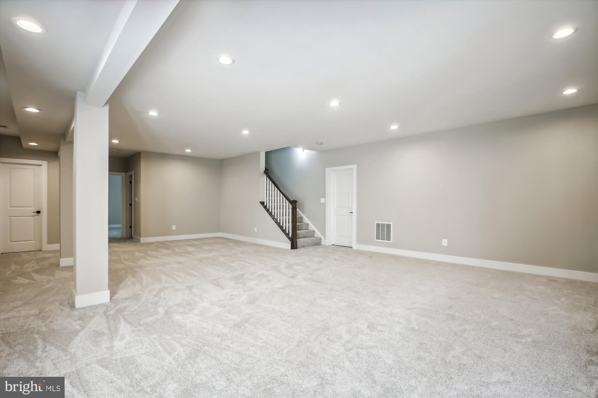 SLEEPY HOLLOW - Residential