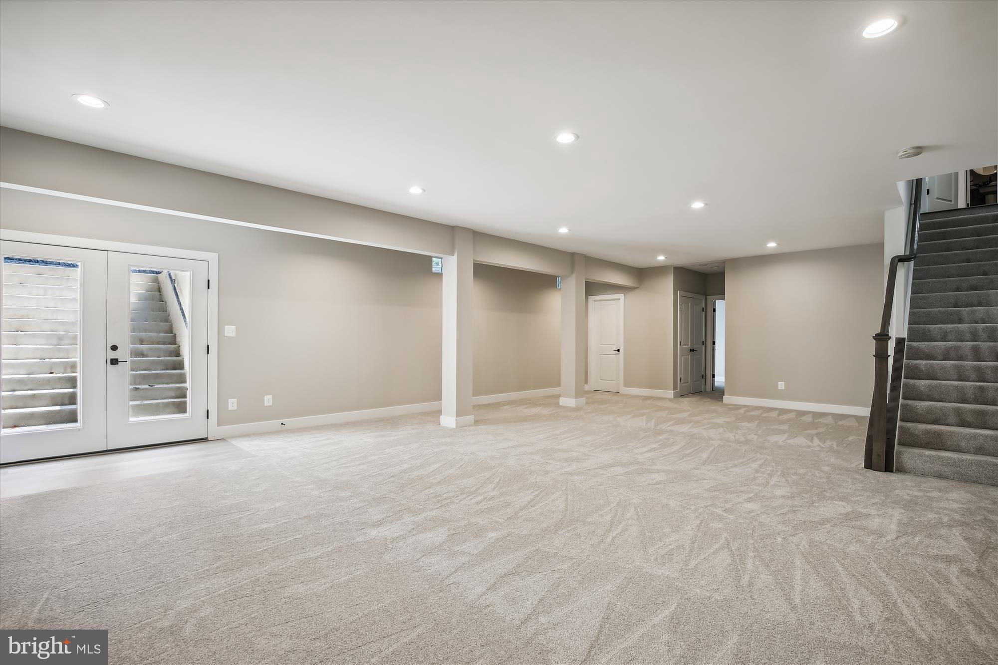 SLEEPY HOLLOW - Residential