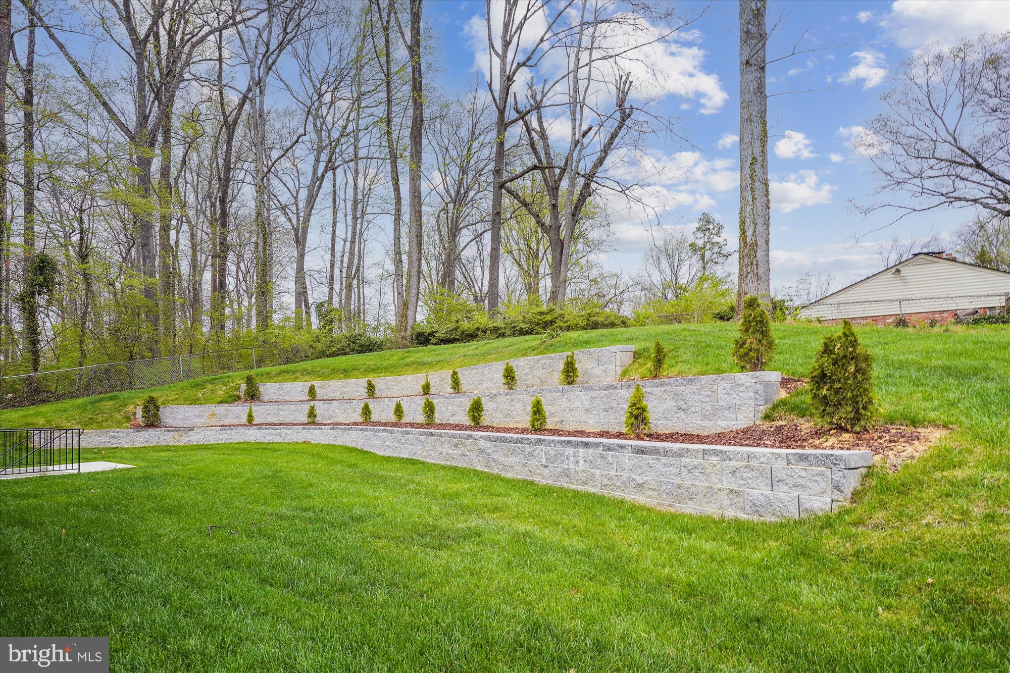 SLEEPY HOLLOW - Residential