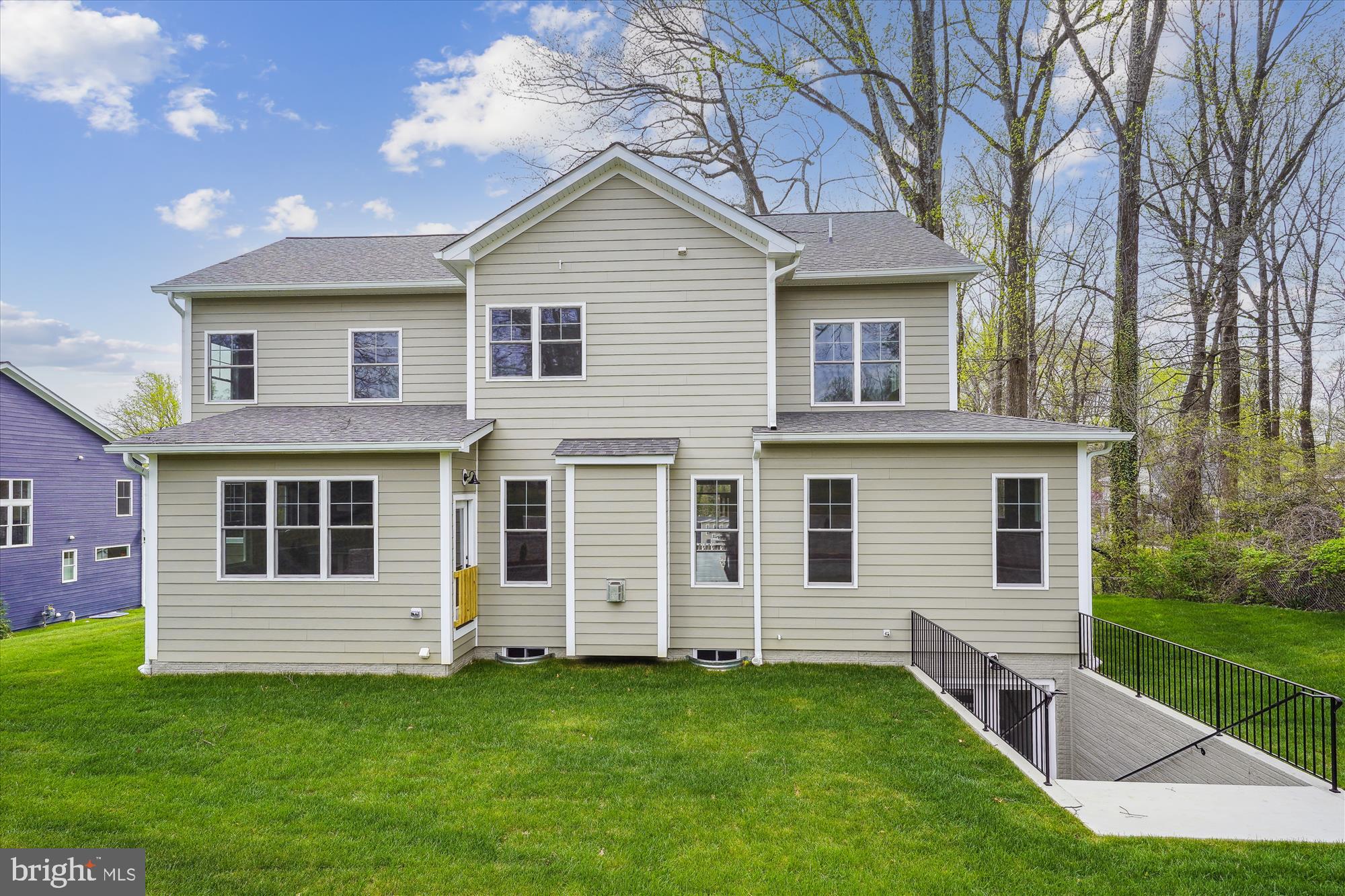 SLEEPY HOLLOW - Residential