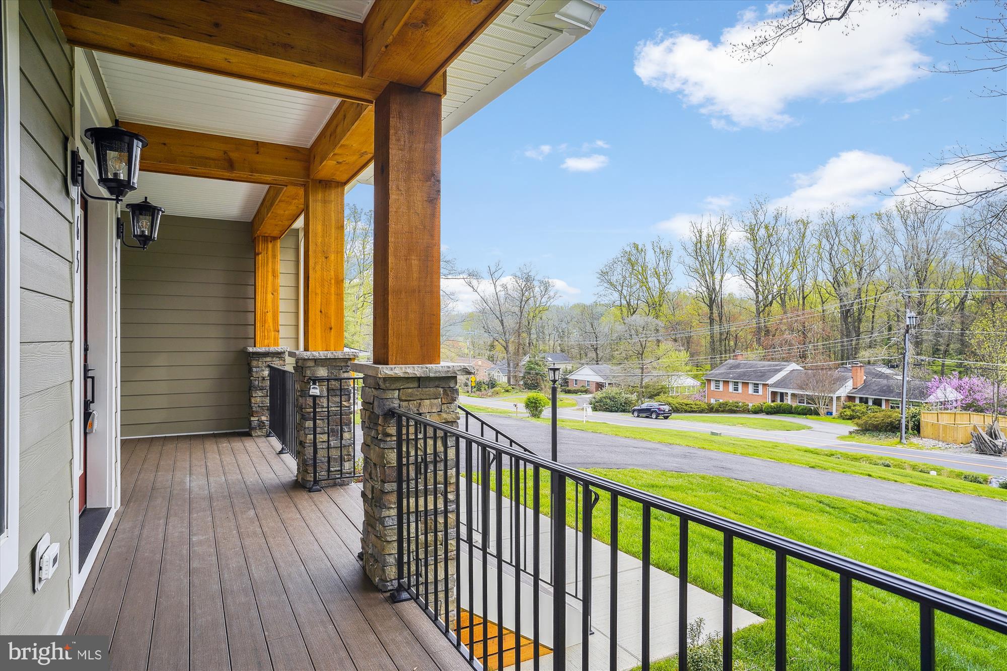 SLEEPY HOLLOW - Residential