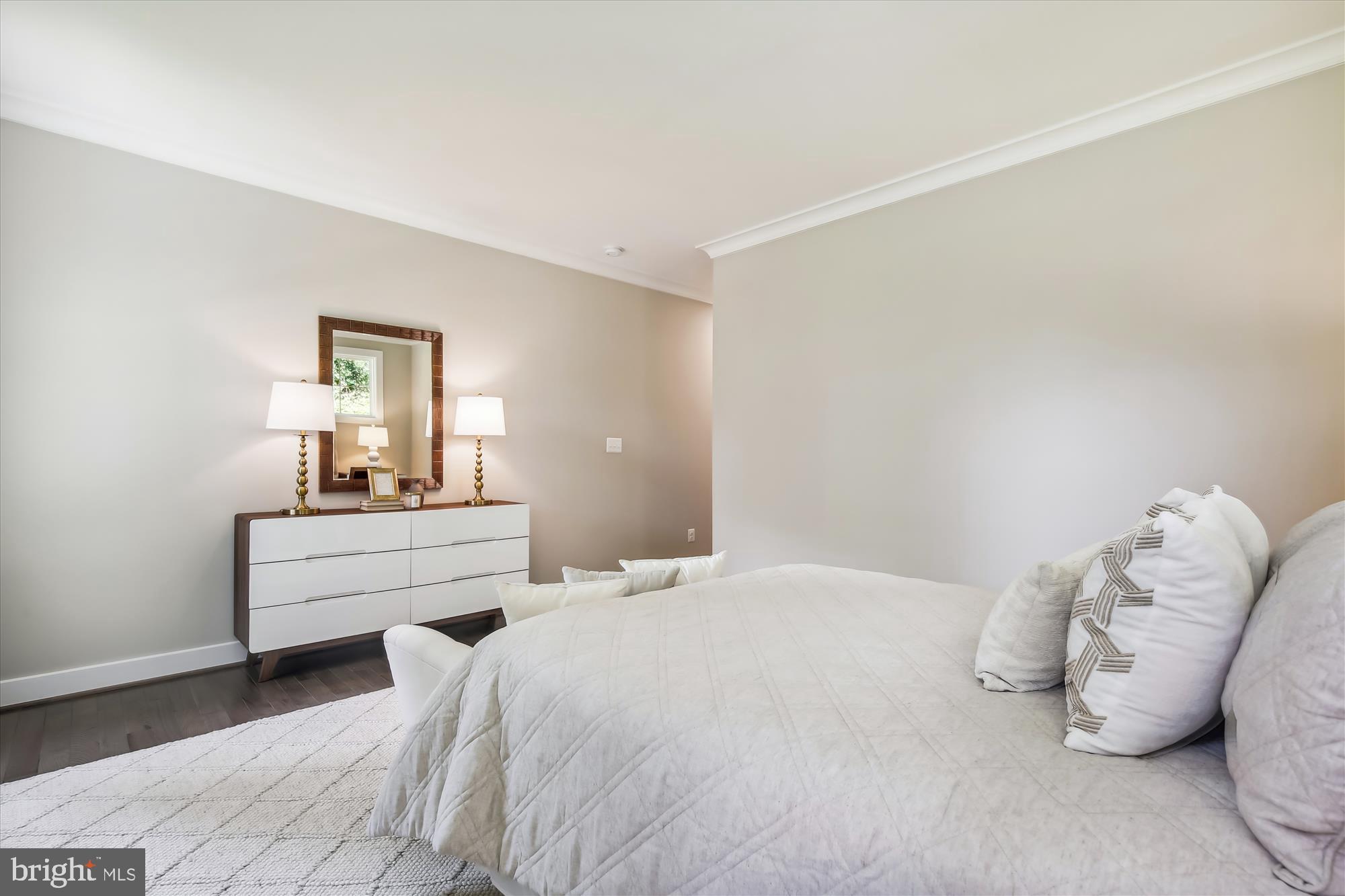 SLEEPY HOLLOW - Residential