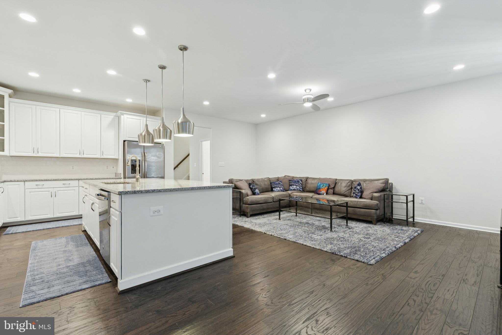 LOUDOUN VALLEY ESTATES 2 - Residential