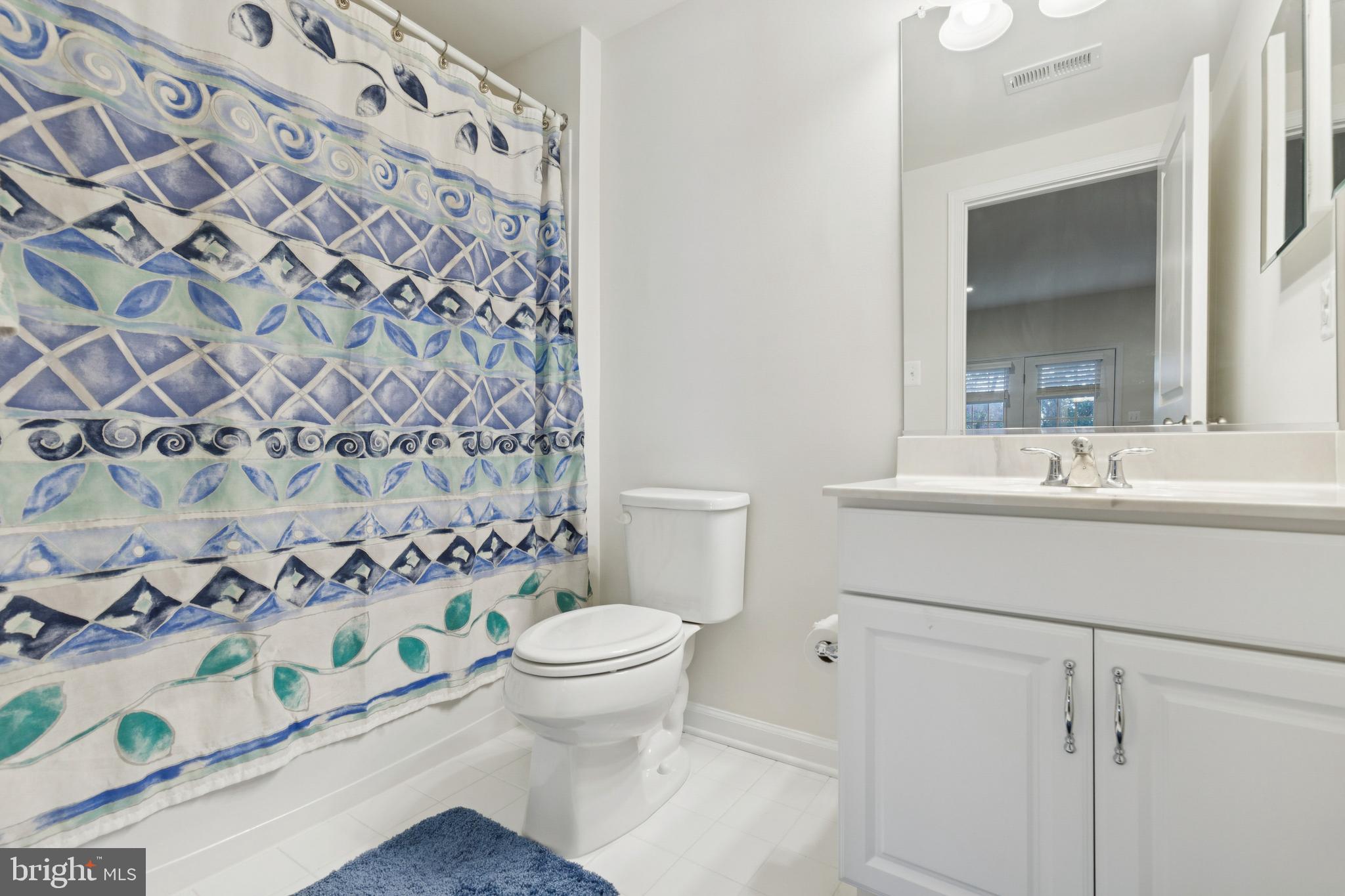 LOUDOUN VALLEY ESTATES 2 - Residential