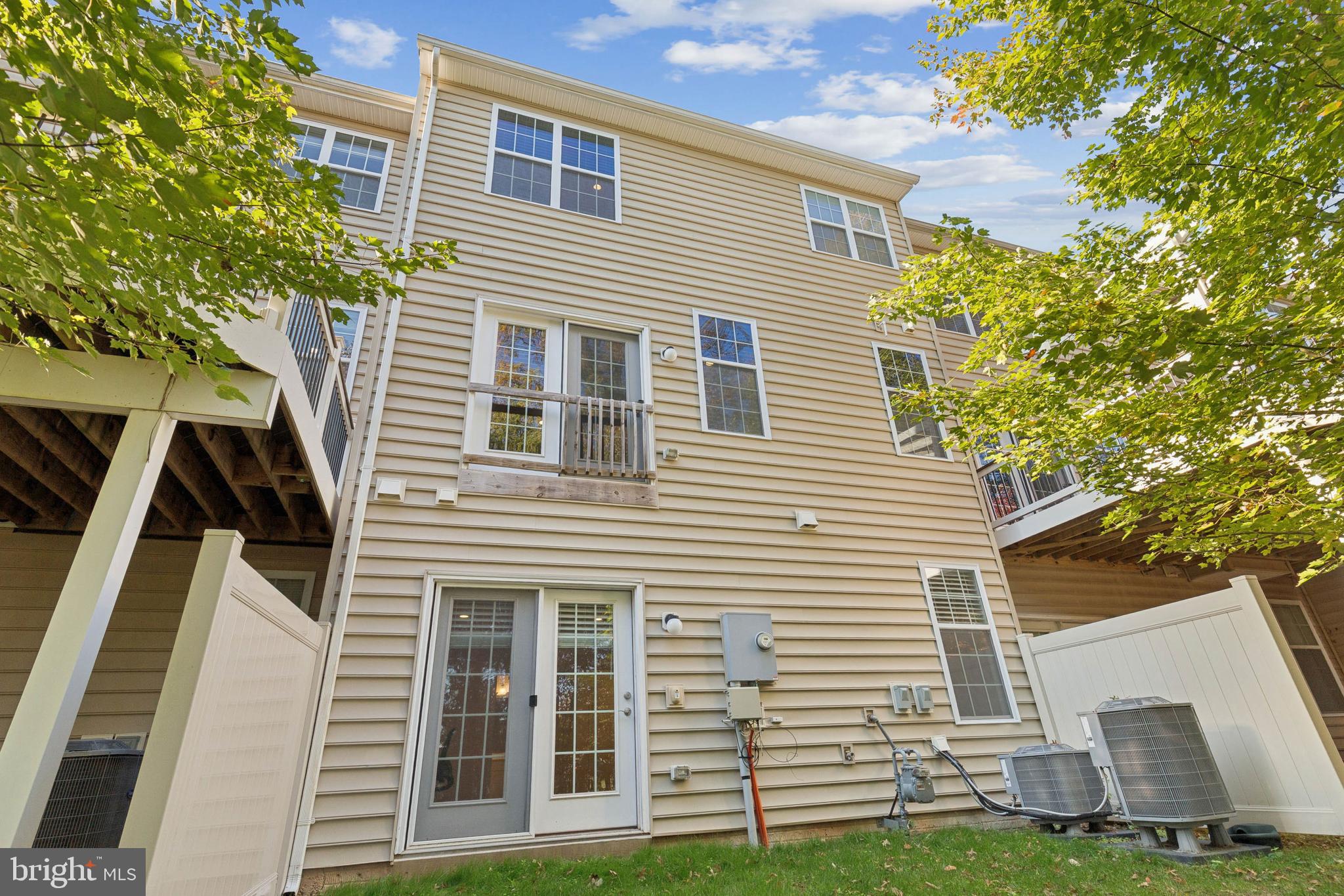 LOUDOUN VALLEY ESTATES 2 - Residential