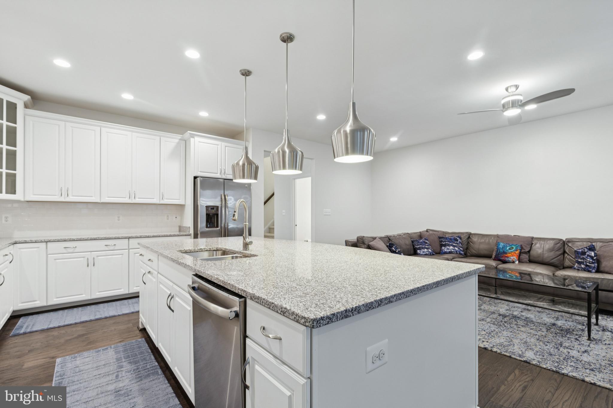 LOUDOUN VALLEY ESTATES 2 - Residential