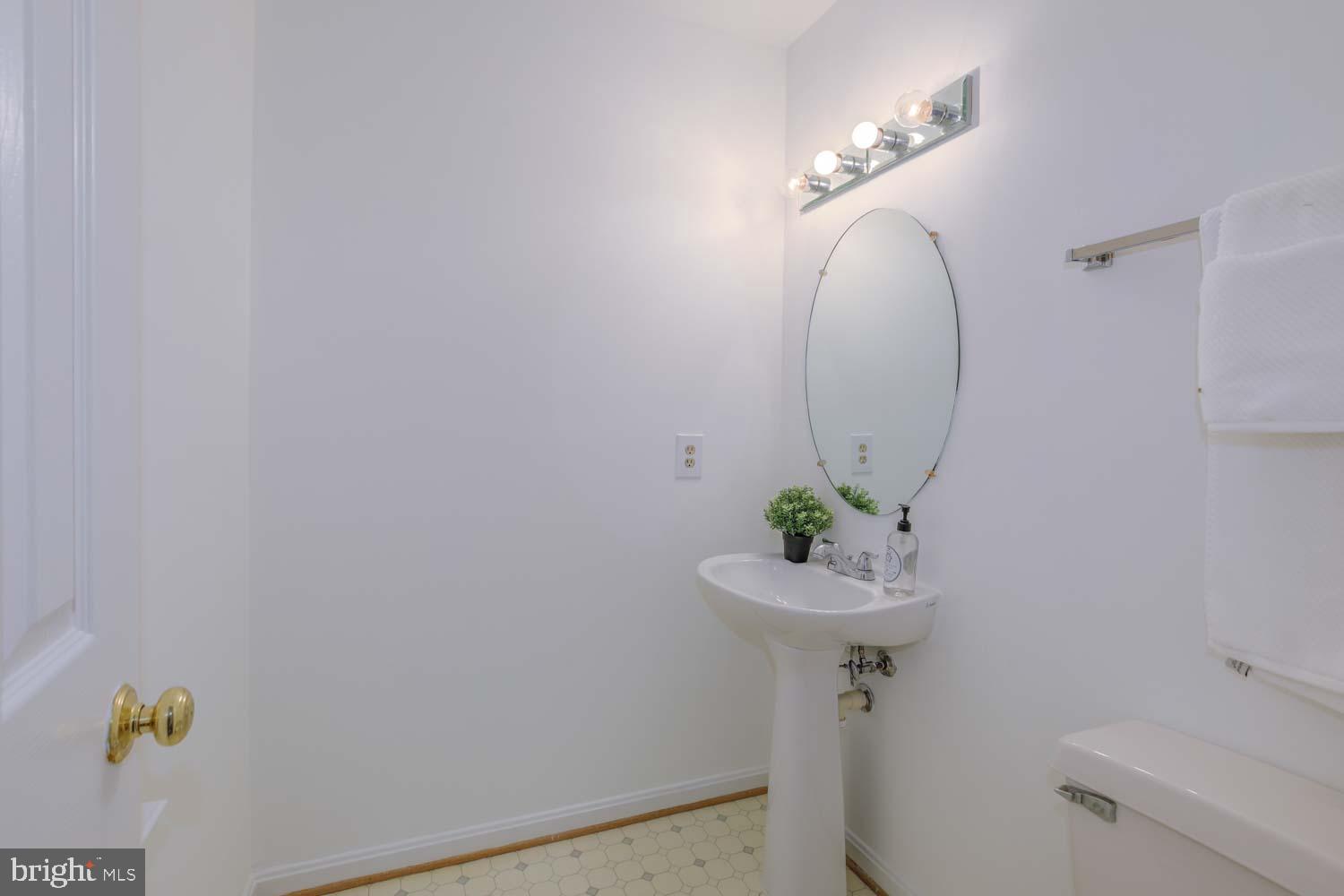 WOODSIDE - Residential