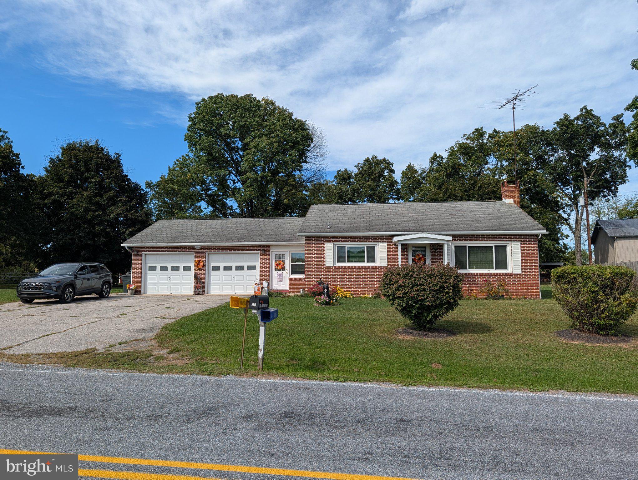 25 CHAPEL ROAD
