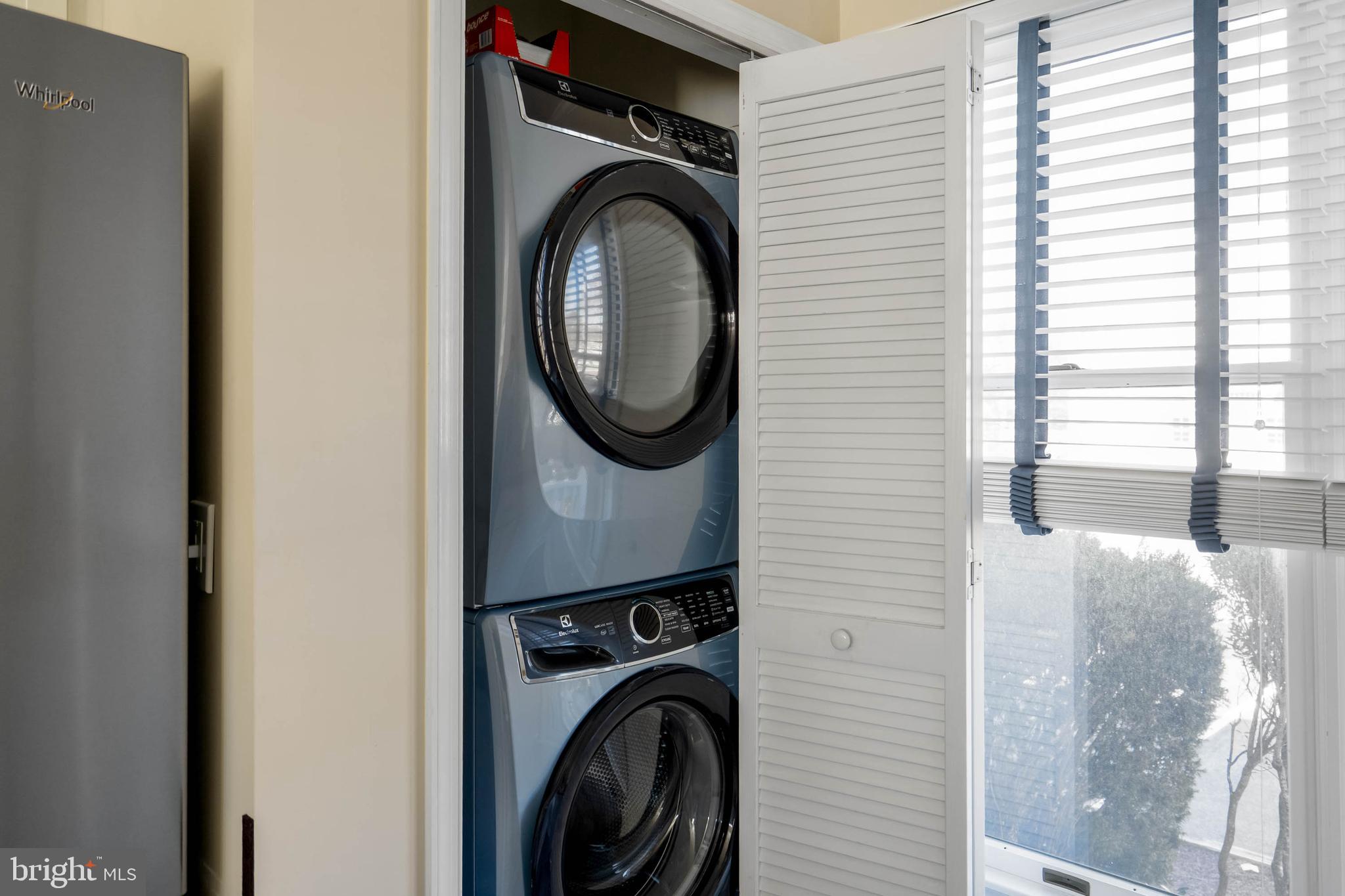 TOWNES OF NANTUCKET - Residential