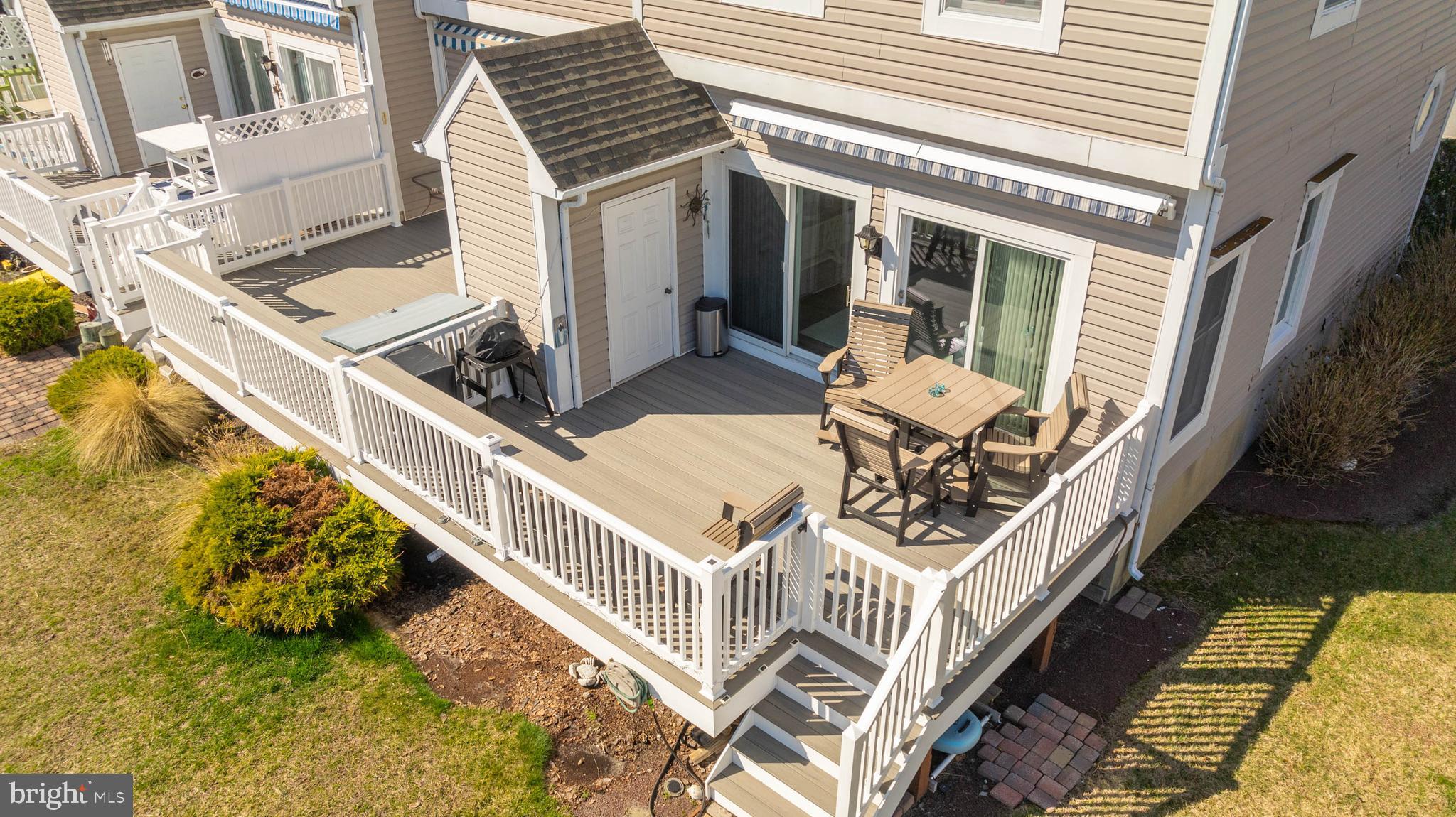 TOWNES OF NANTUCKET - Residential