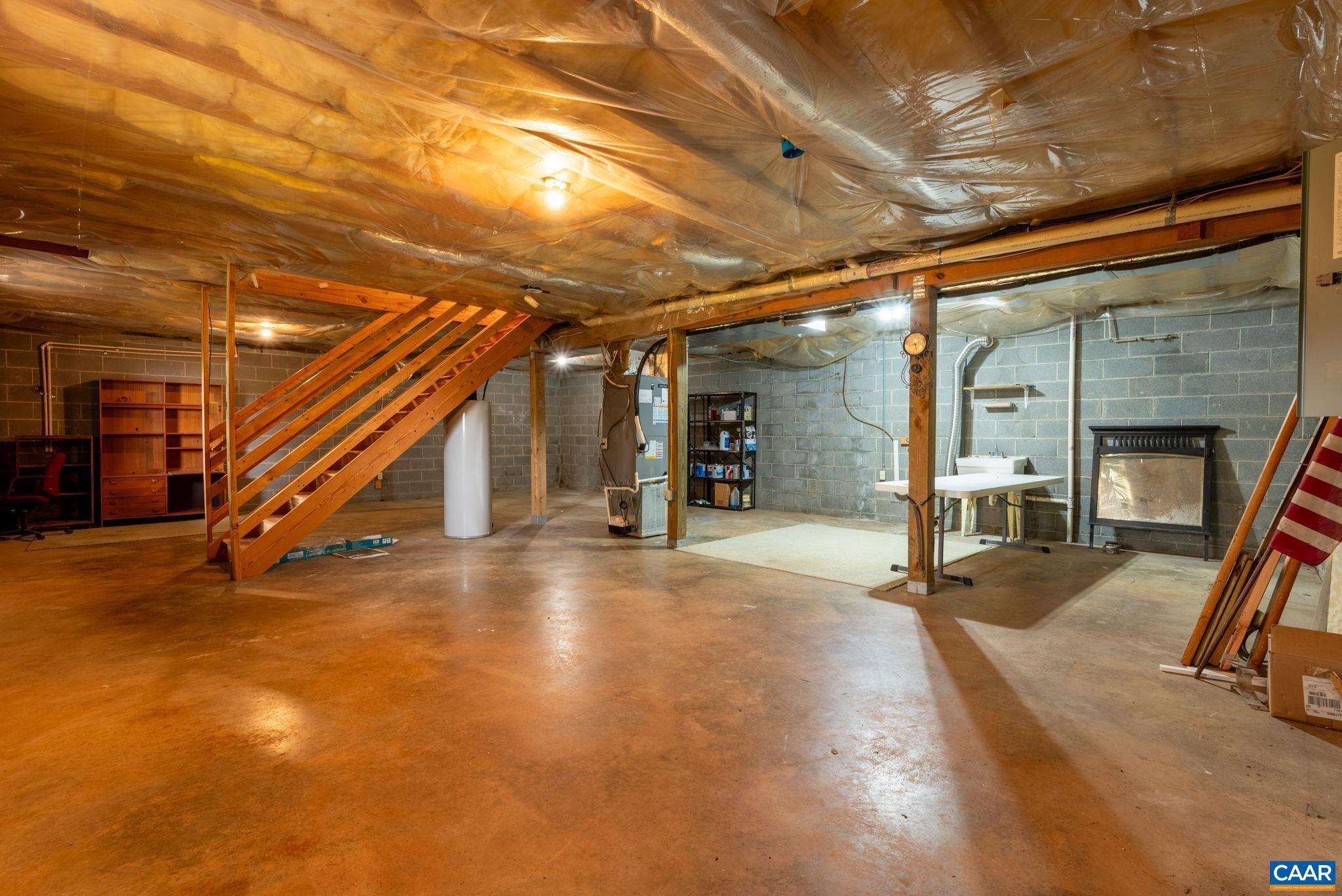 GREENE MOUNTAIN LAKE - Residential