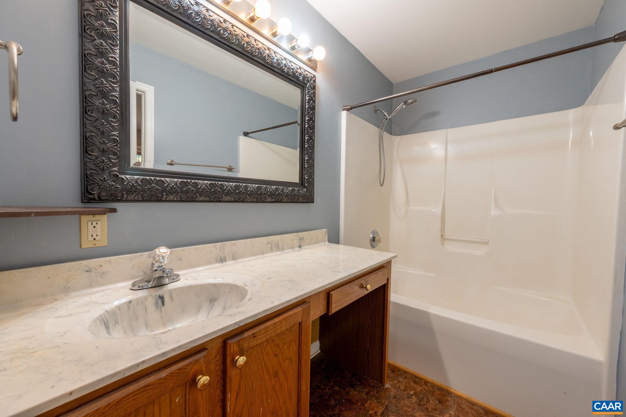 GREENE MOUNTAIN LAKE - Residential