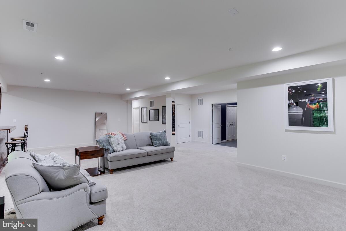 THRIFT MANOR-PLAT 1> - Residential