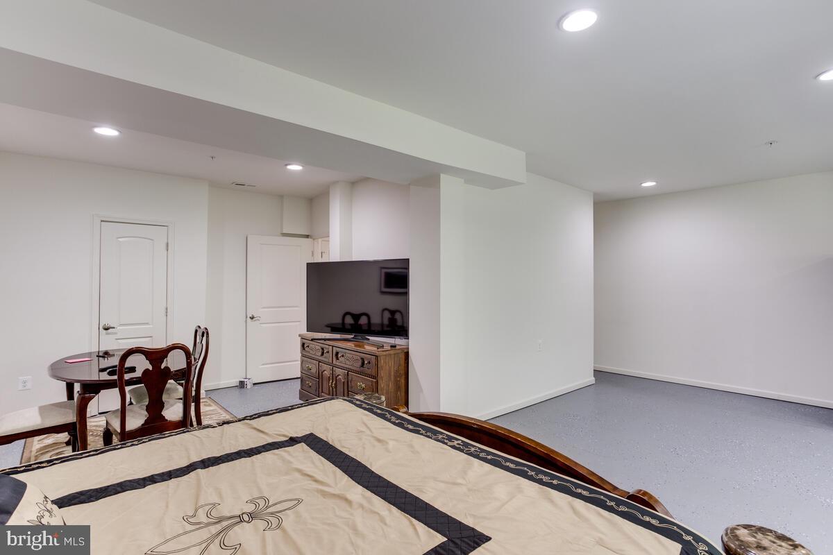 THRIFT MANOR-PLAT 1> - Residential