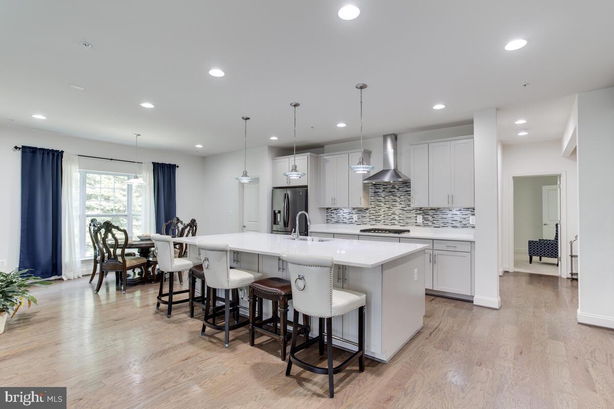 THRIFT MANOR-PLAT 1> - Residential