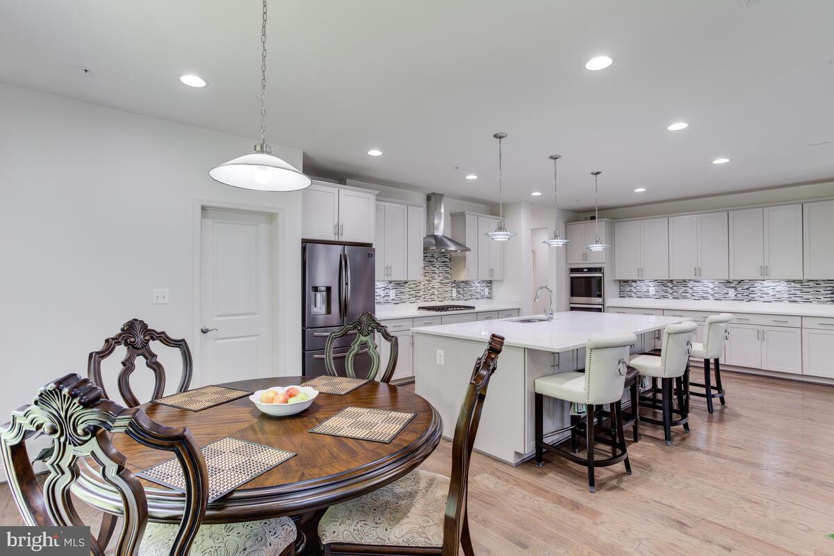 THRIFT MANOR-PLAT 1> - Residential