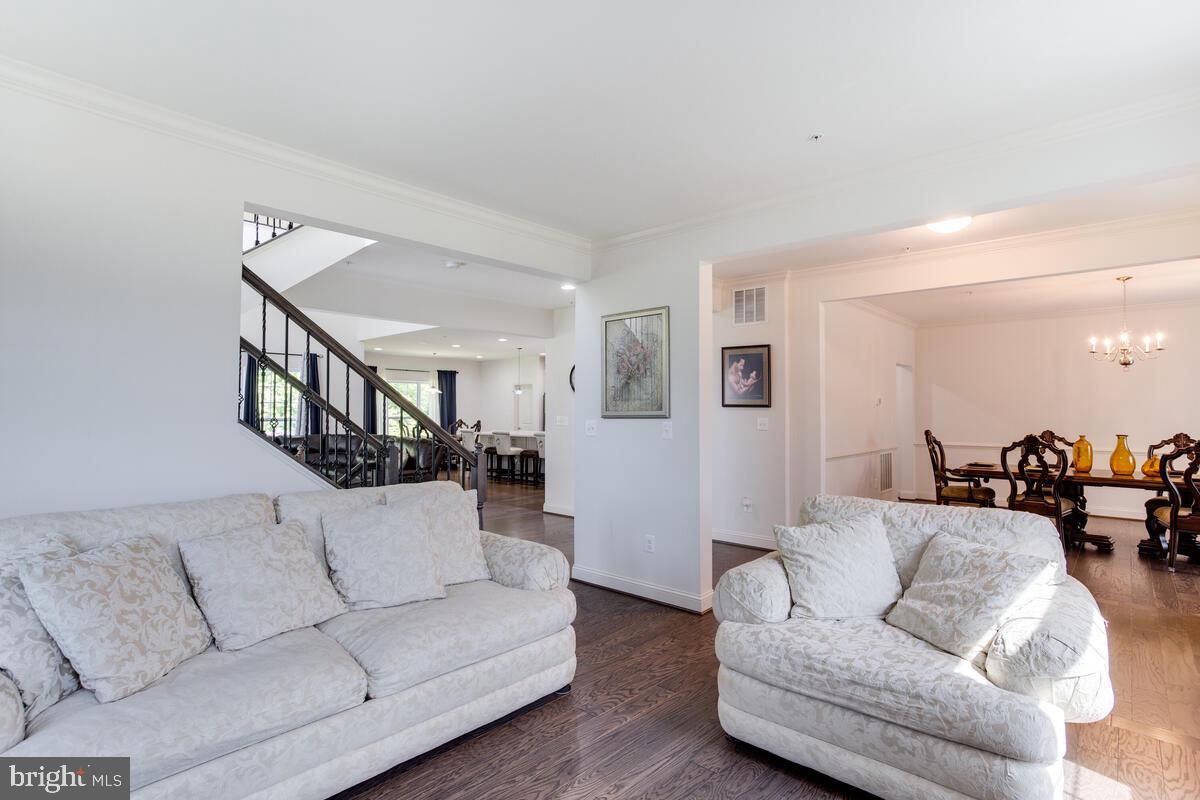 THRIFT MANOR-PLAT 1> - Residential