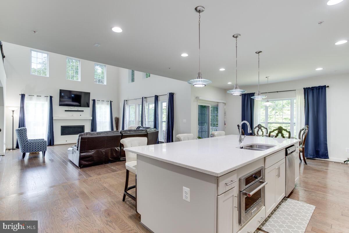 THRIFT MANOR-PLAT 1> - Residential