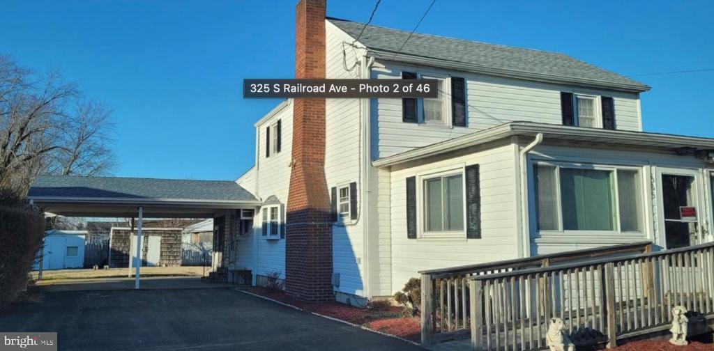 325 S RAILROAD AVENUE