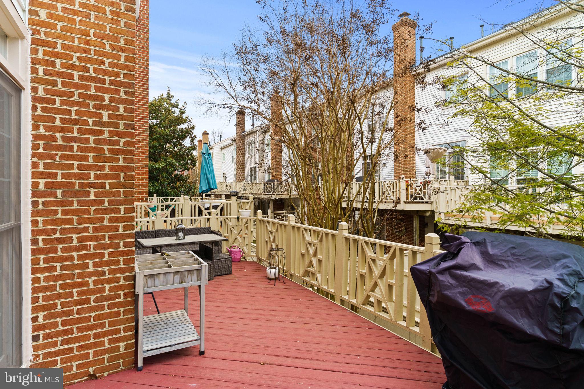 CHANCERY SQUARE - Residential Lease