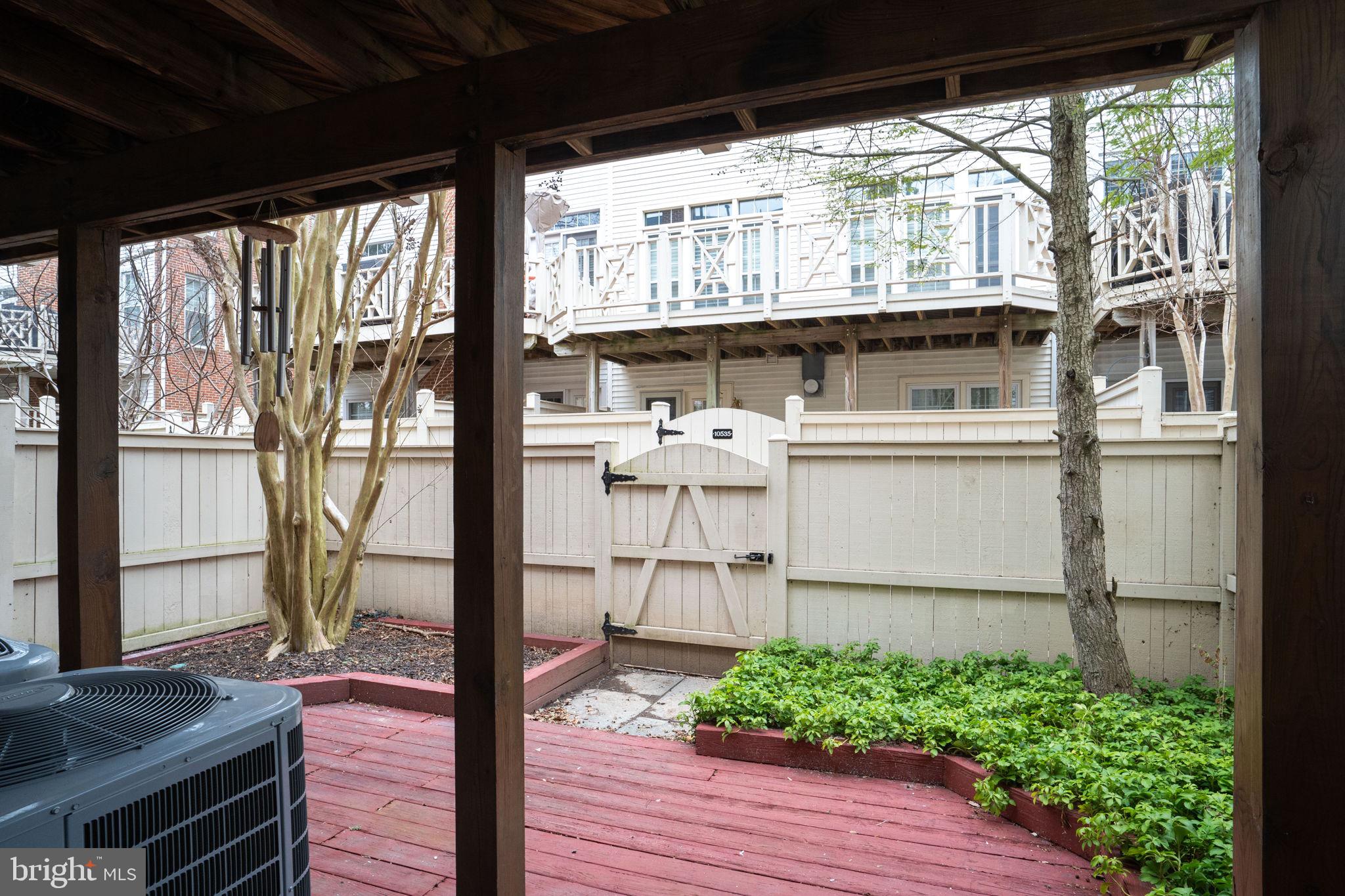 CHANCERY SQUARE - Residential Lease