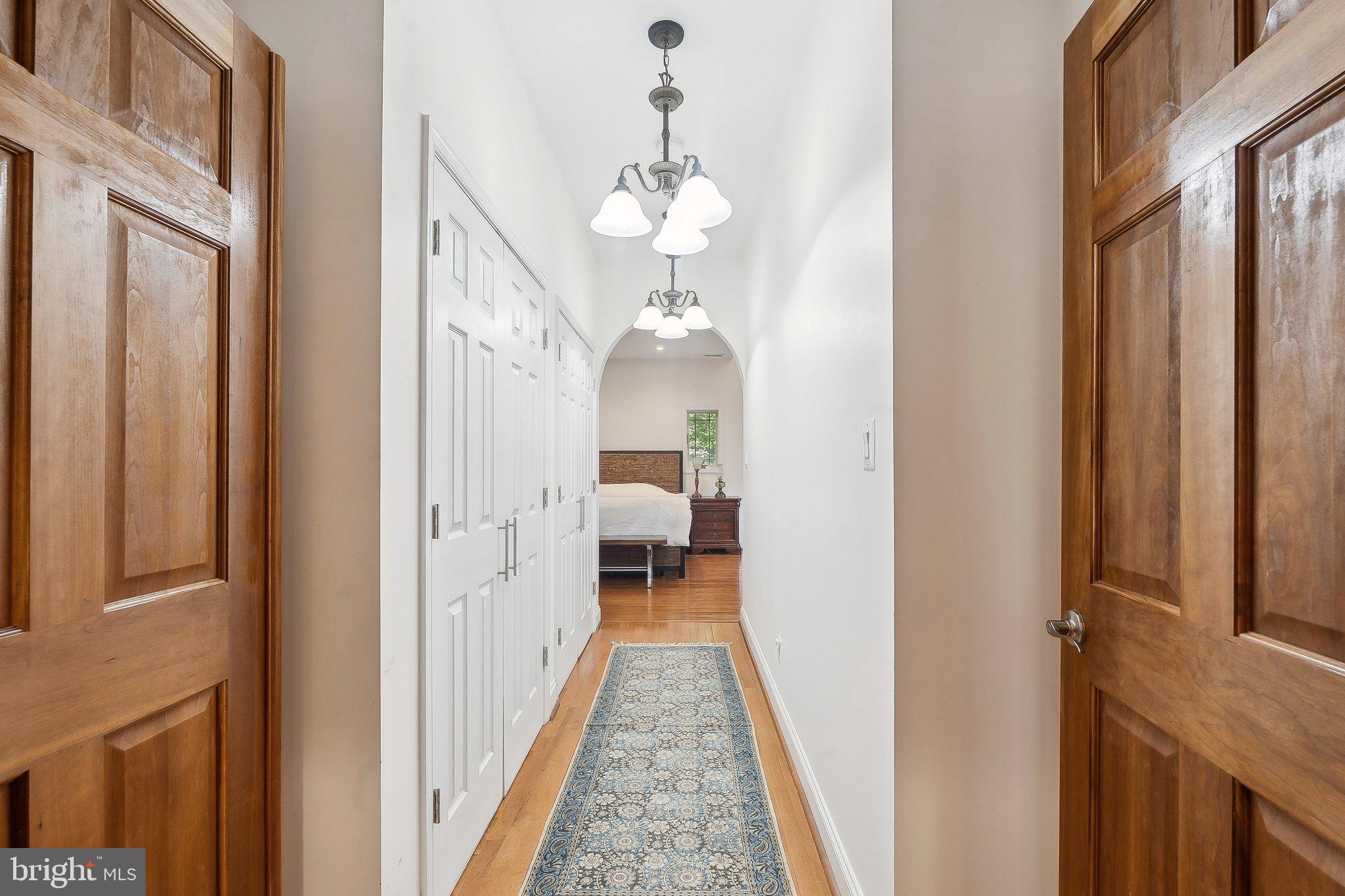 WESTHAMPTON - Residential