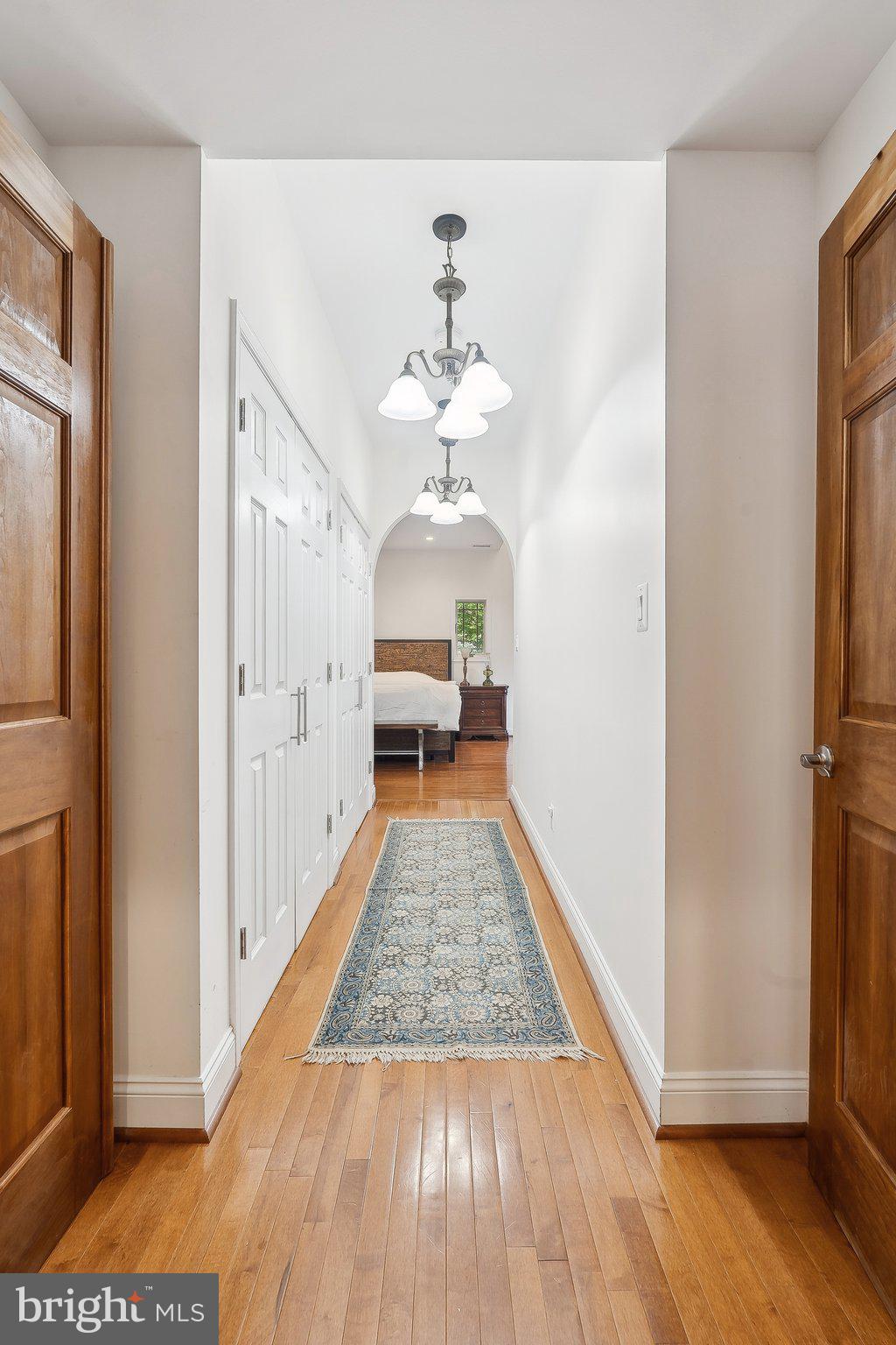 WESTHAMPTON - Residential