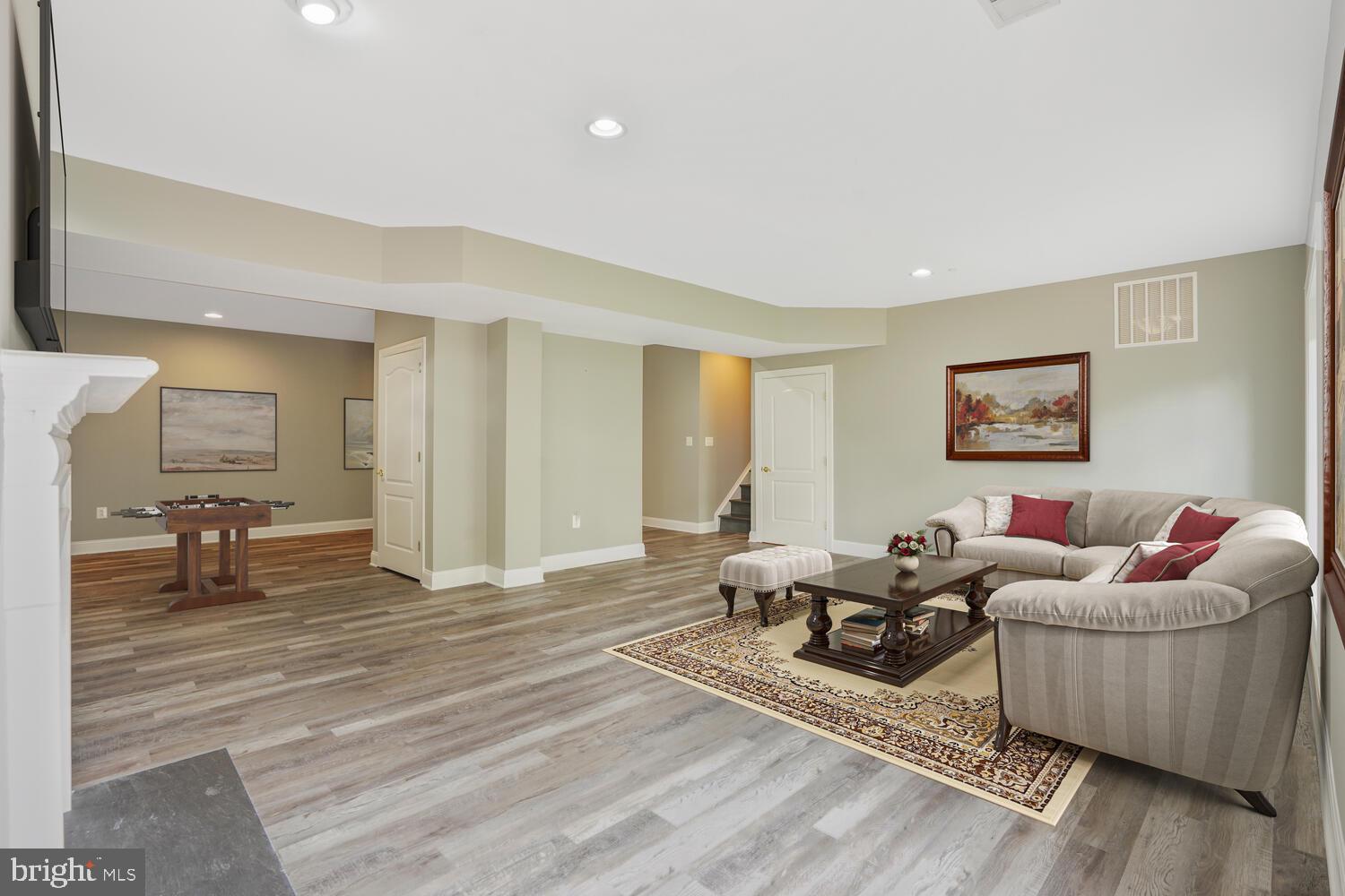 BRAMBLETON - Residential