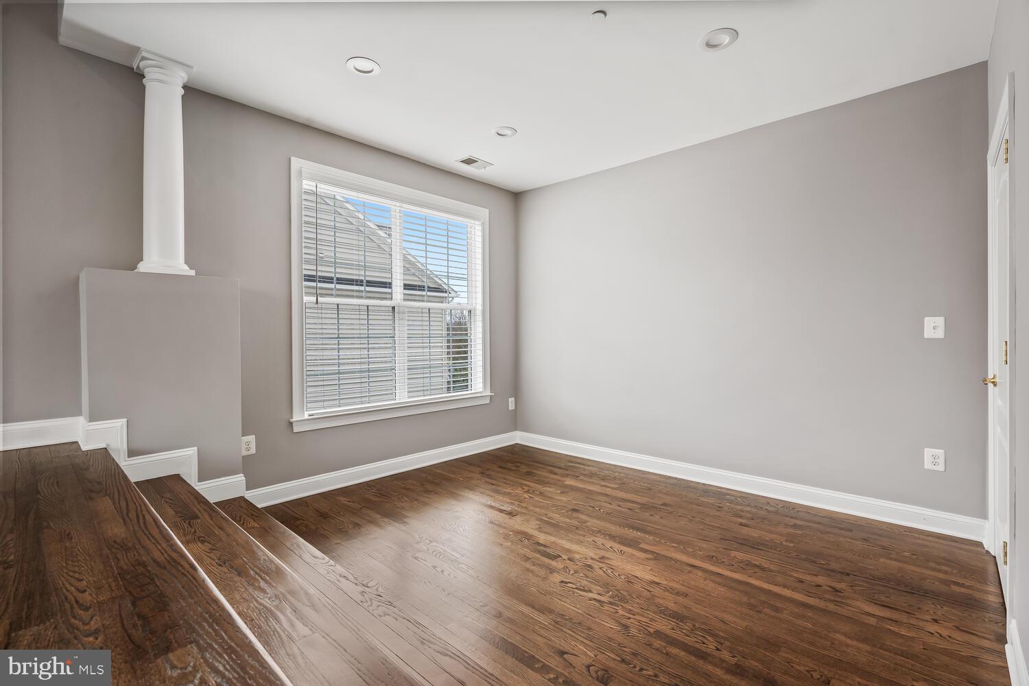 BRAMBLETON - Residential